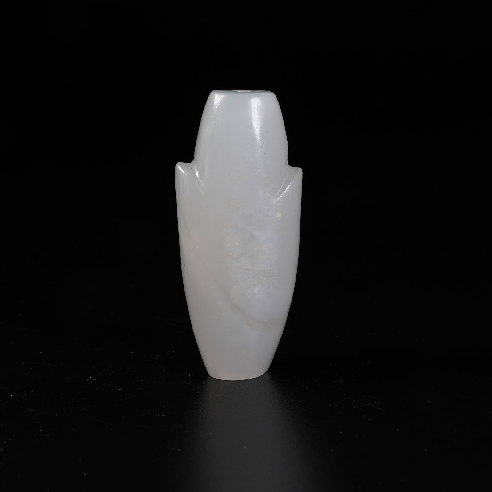 A HETIAN JADE LEZI: Hetian Jade Lezi