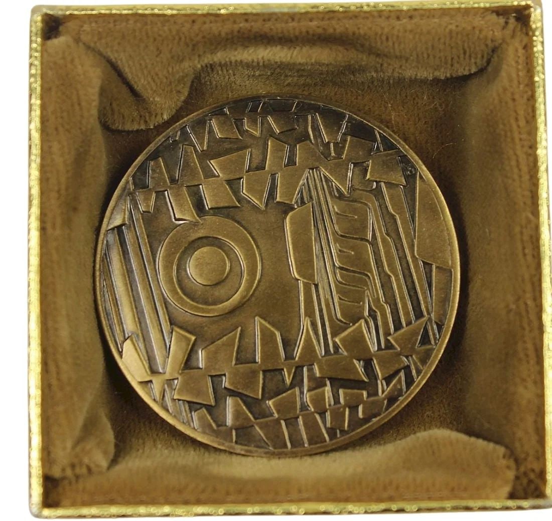 U.S.A. EXPO 74 - WORLD'S FAIR BRONZE MEDALLION WASHINGTON, USA SPOKANE EXPO '74 (1 of 2)