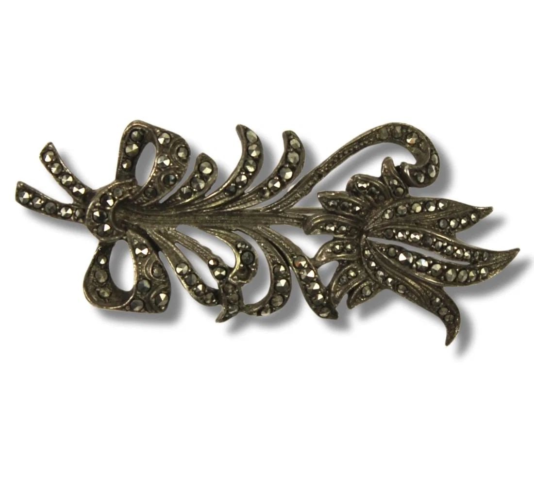 VINTAGE MARCASITE BROOCH IN STERLING (925) SILVER: Vintage Marcasite Brooch in Sterling (925) Silver