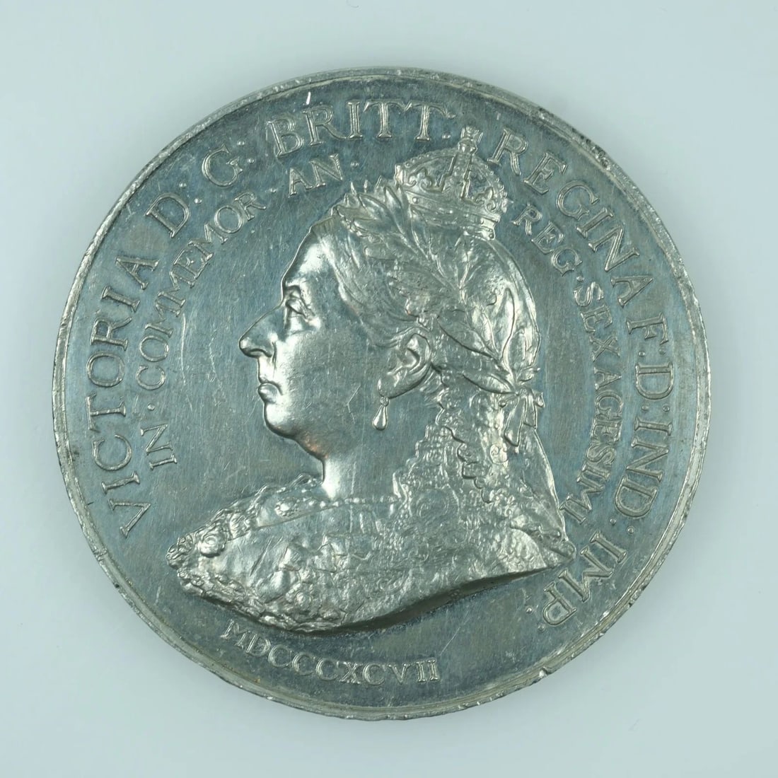 GREAT BRITAIN 1897 EARL'S COURT EXHIBITION MEDAL, ABOUT UNCIRCULATED: Great Britain 1897 Earl's Court Exhibition Medal, about Uncirculated