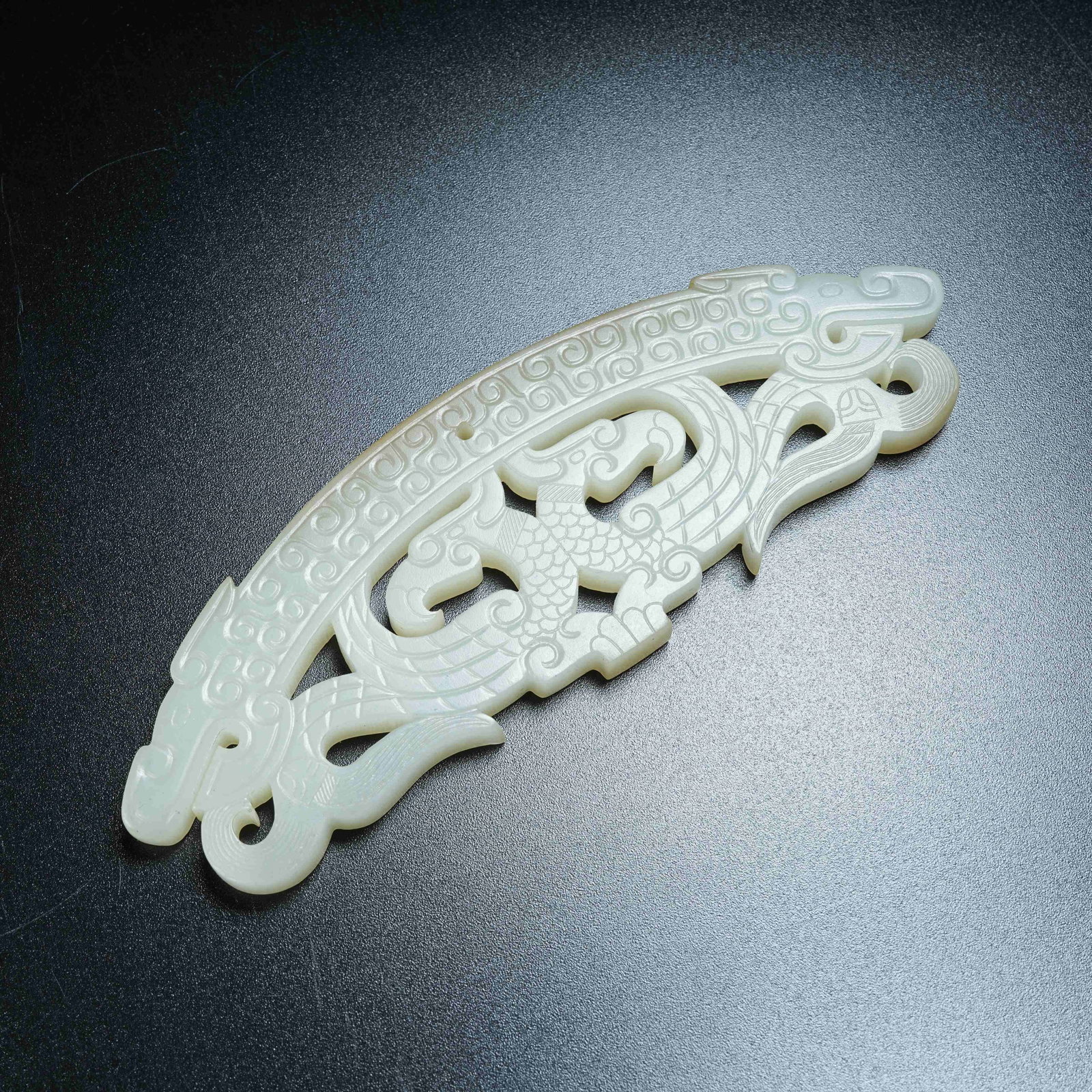 A ANCIENT JADE HUANG ARC WITH DRAGON HEAD (1 of 9)