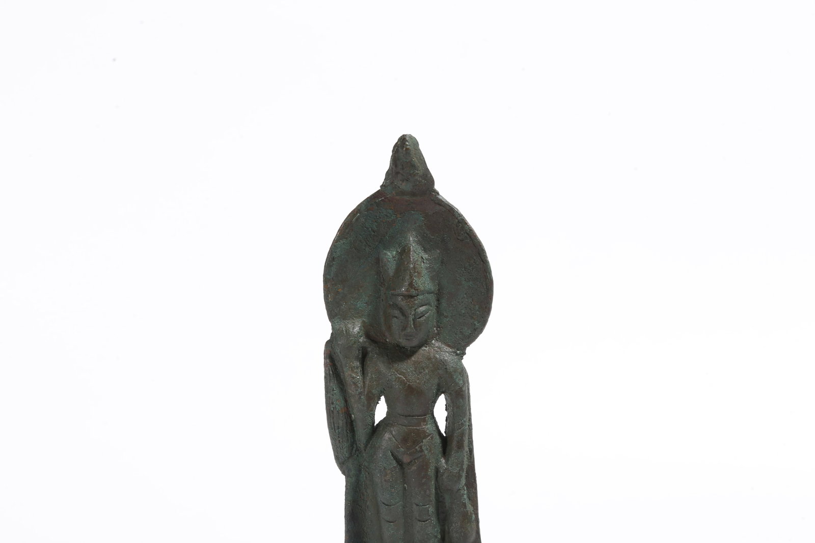 A BRONZE STANDING BUDDHA STATUE - 2