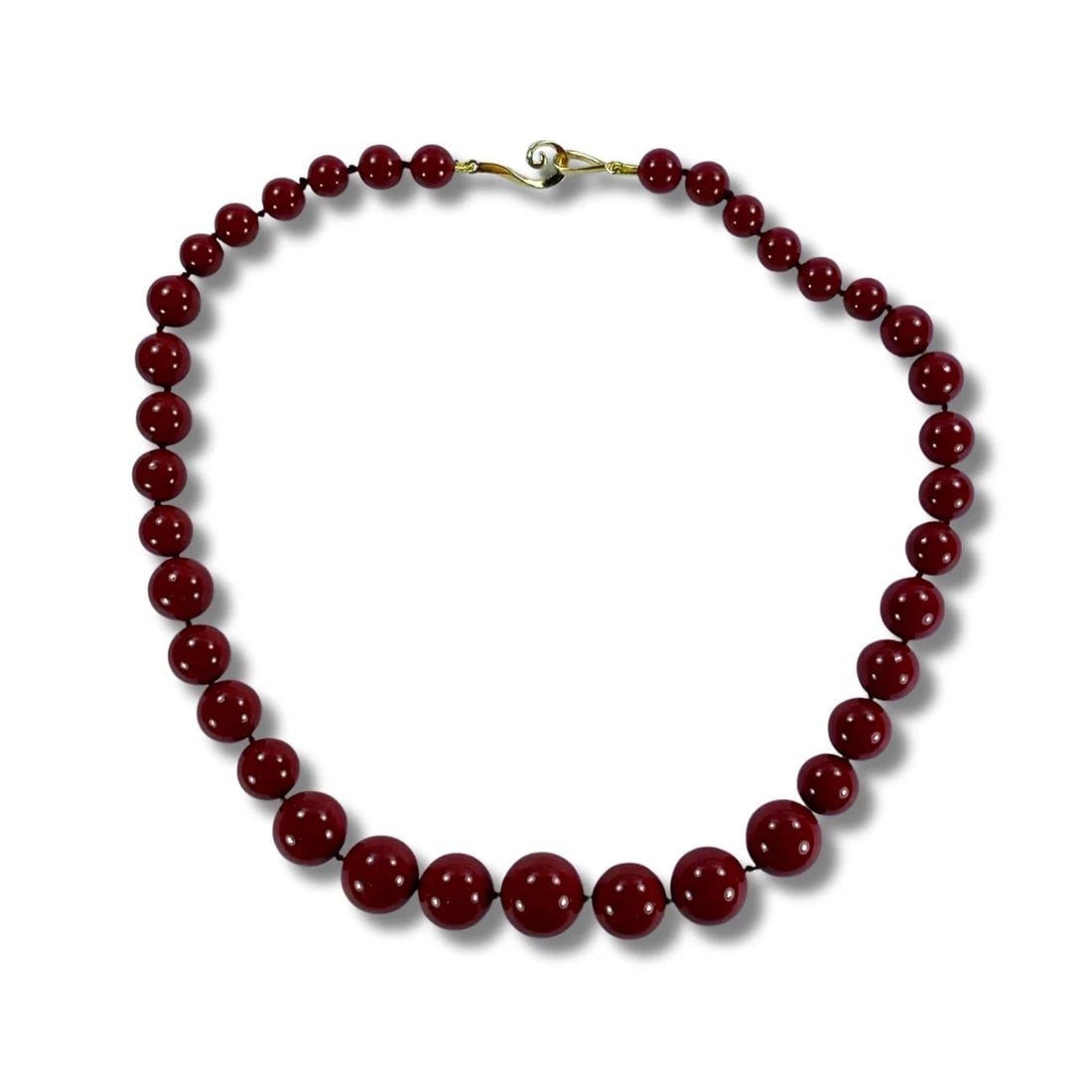SHELL BASED GRADUATED RED BEAD NECKLACE