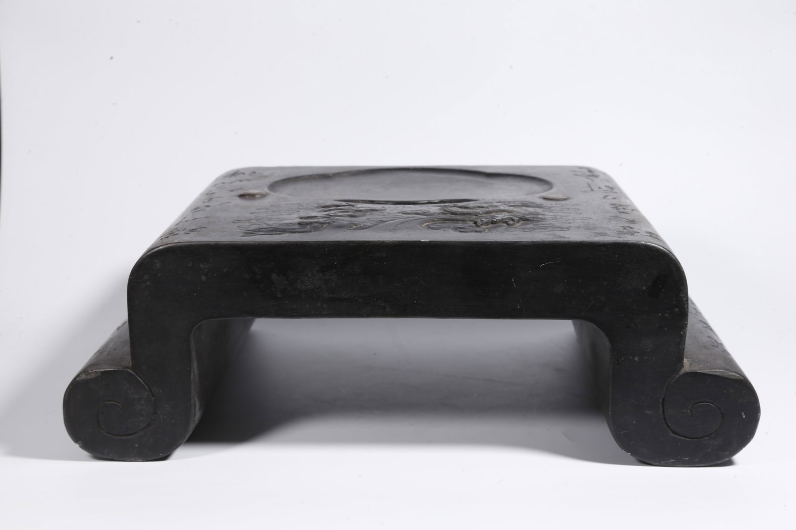 A STONE INK SLAB WITH DRAGON PATTERN - 4