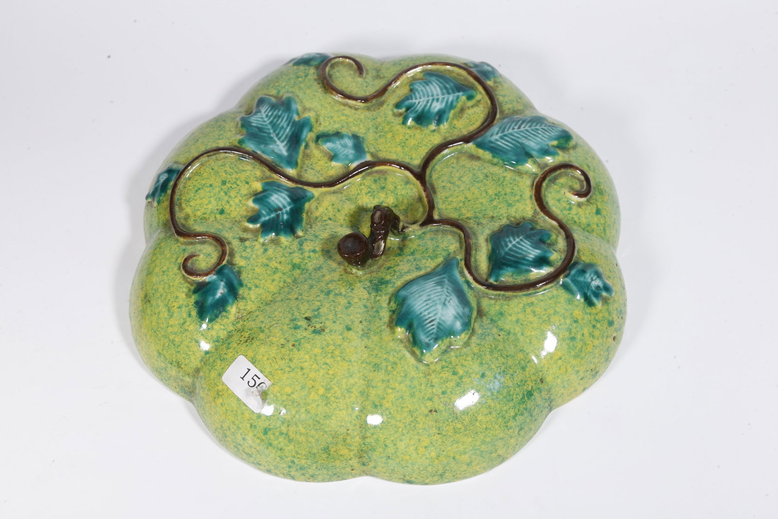 A BIONIC PORCELAIN PUMPKIN-SHAPED COVERED BOX - 7