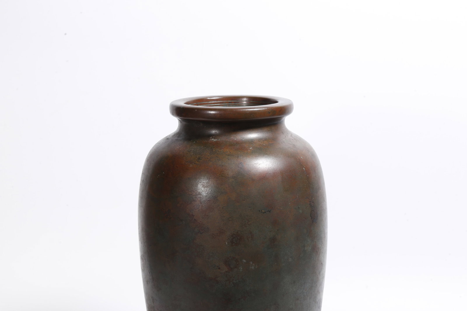 A BRONZE VASE - 2