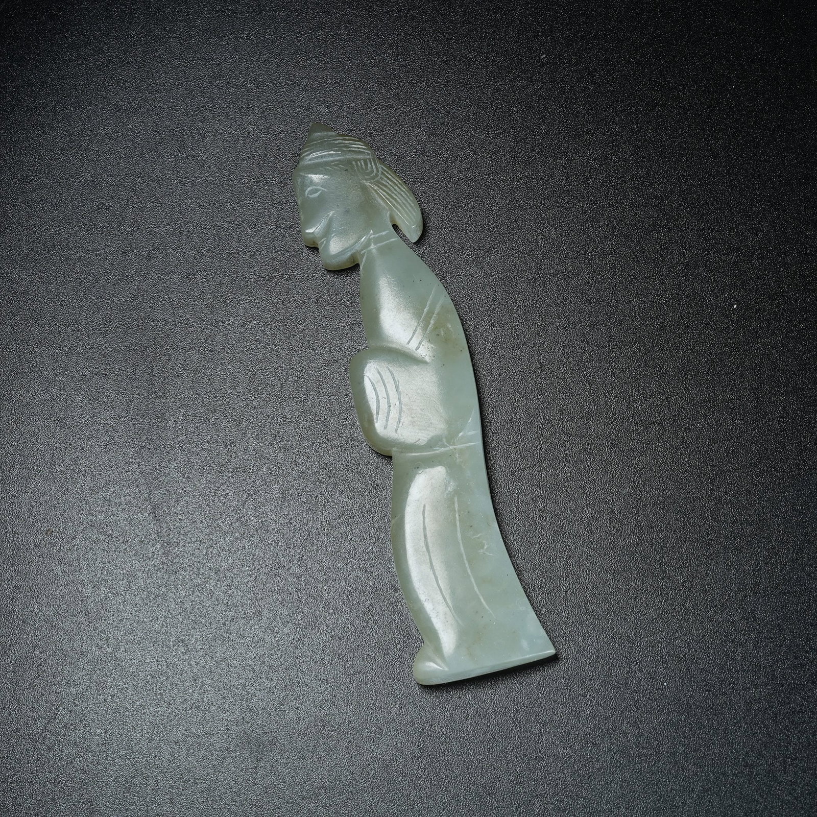 A ARCHAIC JADE FIGURINE PENDANT ORNAMENT: Archaic Jade Figurine Pendant Ornament