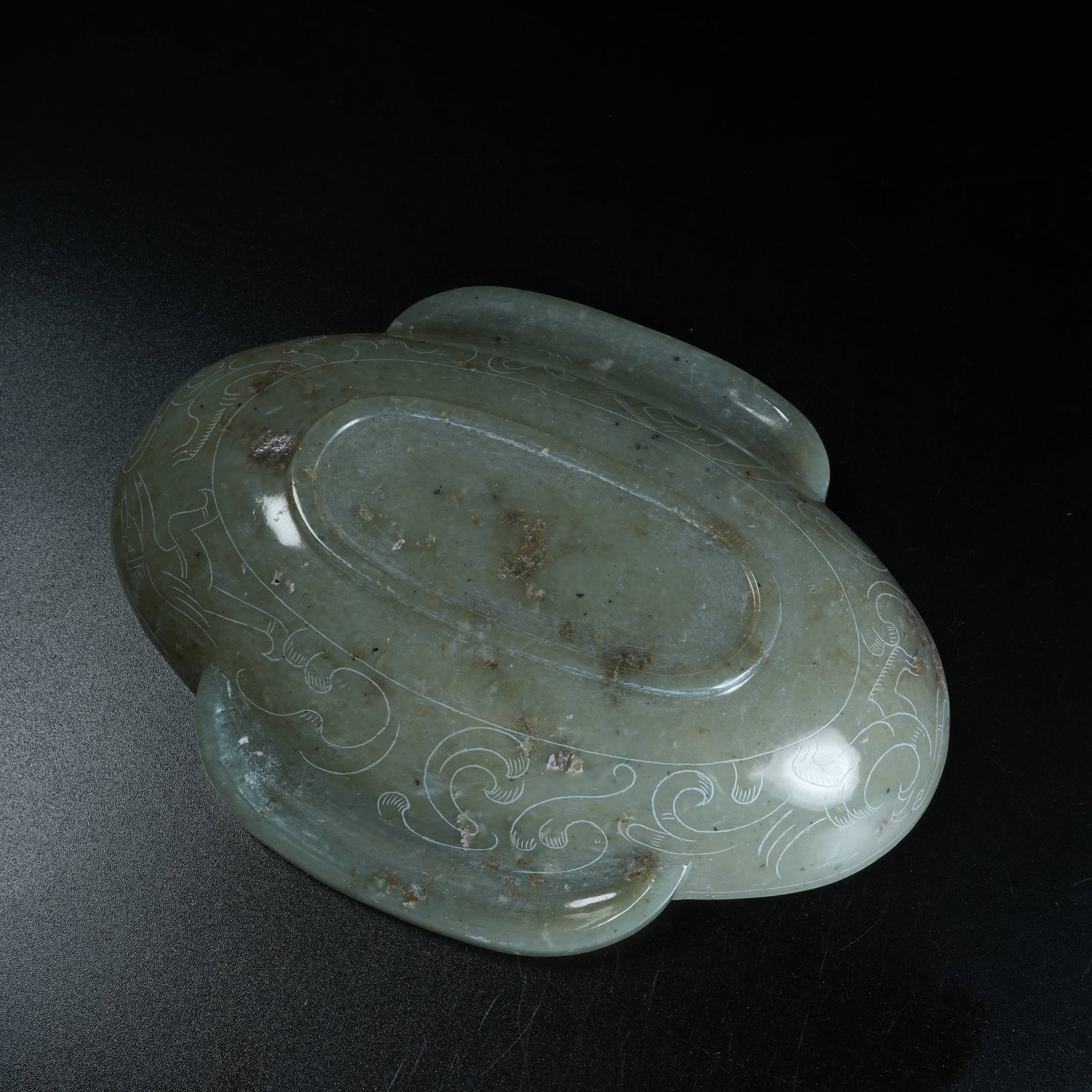 A ANCIENT JADE EAR CUP WITH BEAST PATTERNS - 9