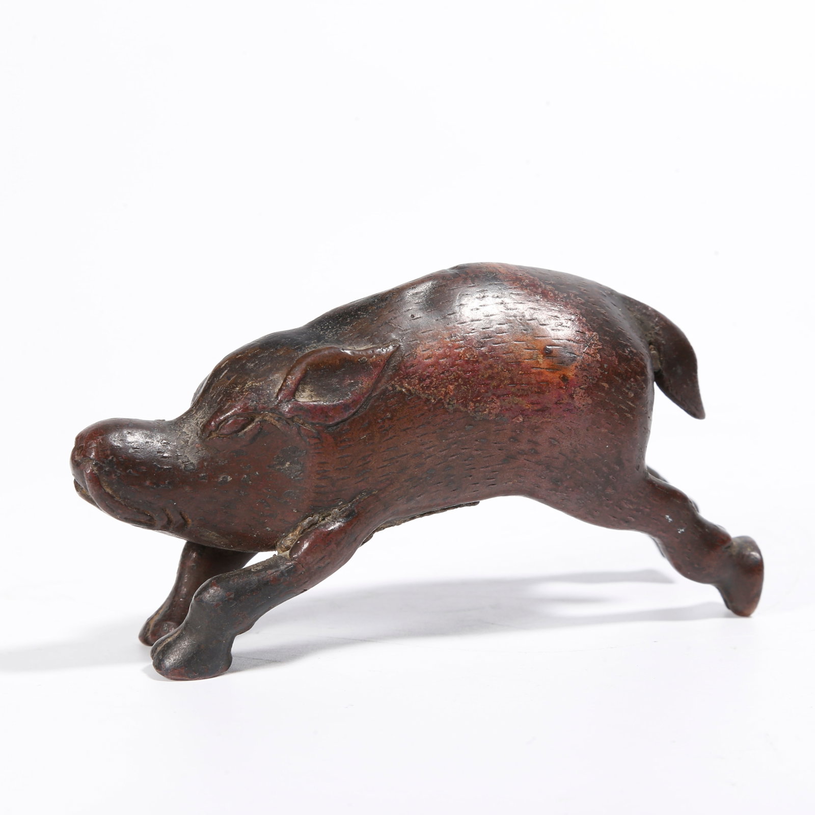 A BRONZE BEAST-SHAPED WATER DROPPER: Bronze Beast-shaped Water Dropper