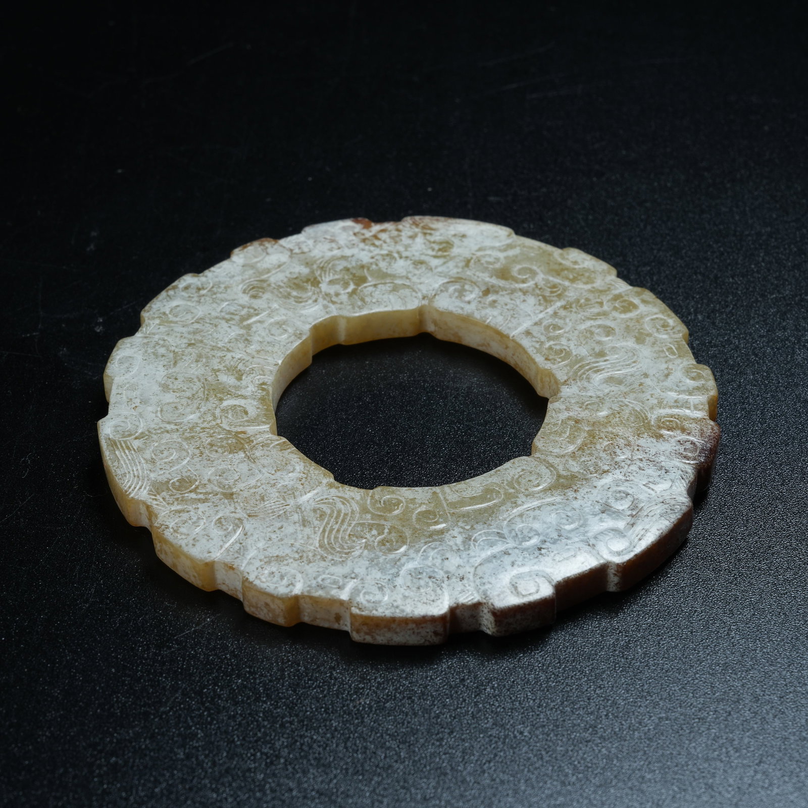 A ANCIENT JADE BI DISC WITH HOOKED CLOUD PATTERNS - 8