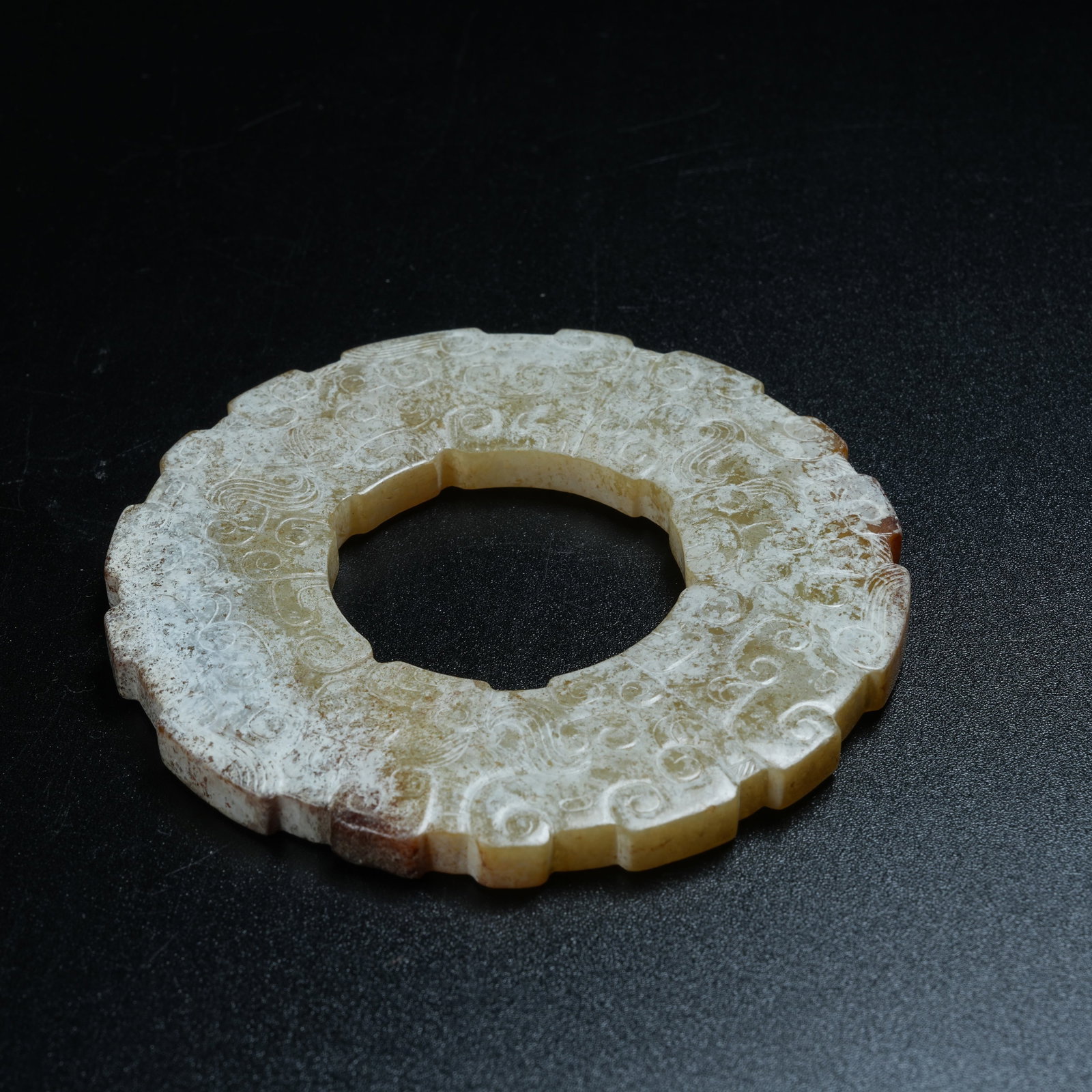 A ANCIENT JADE BI DISC WITH HOOKED CLOUD PATTERNS - 9