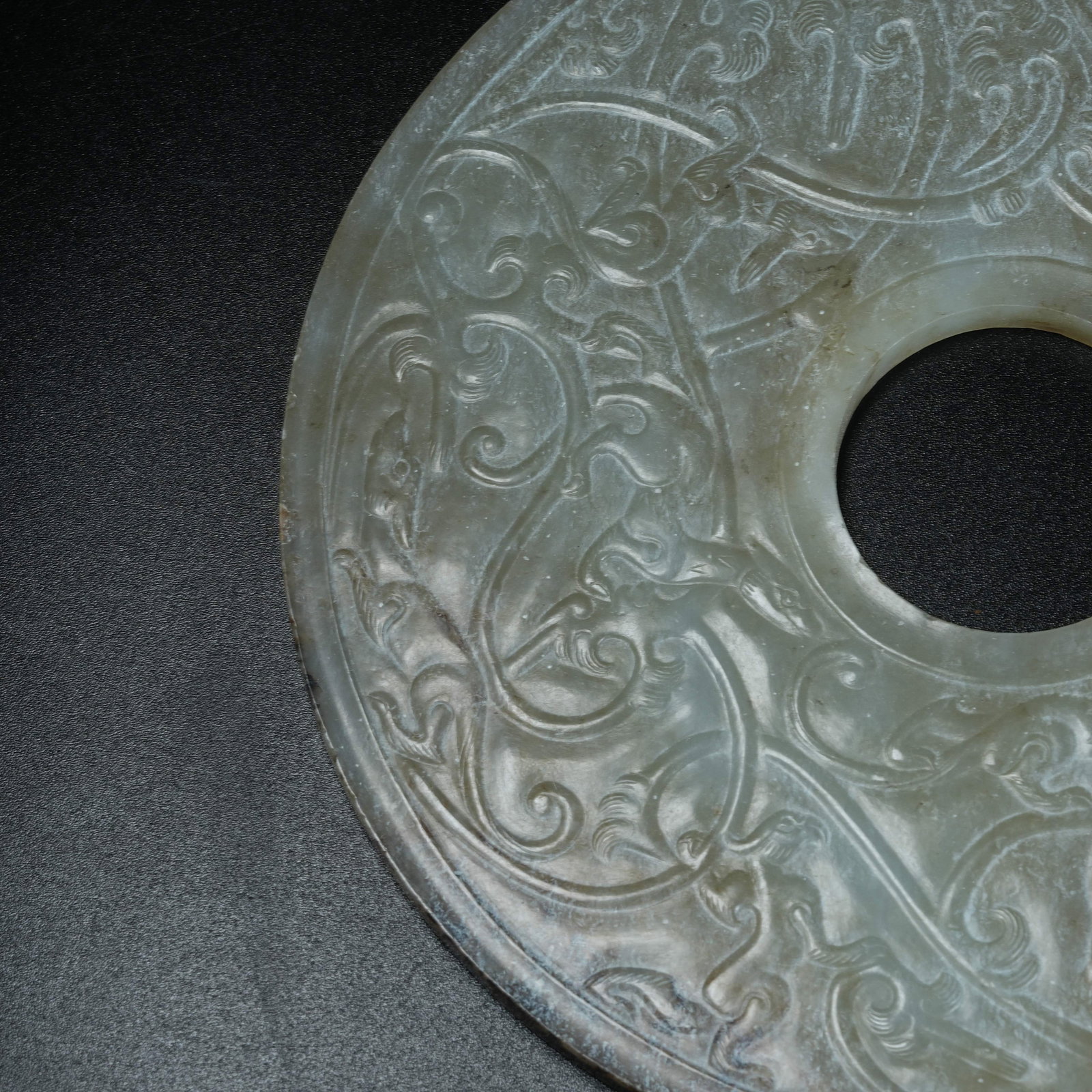 A ARCHAIC JADE BI DISC WITH BEAST PATTERN - 4