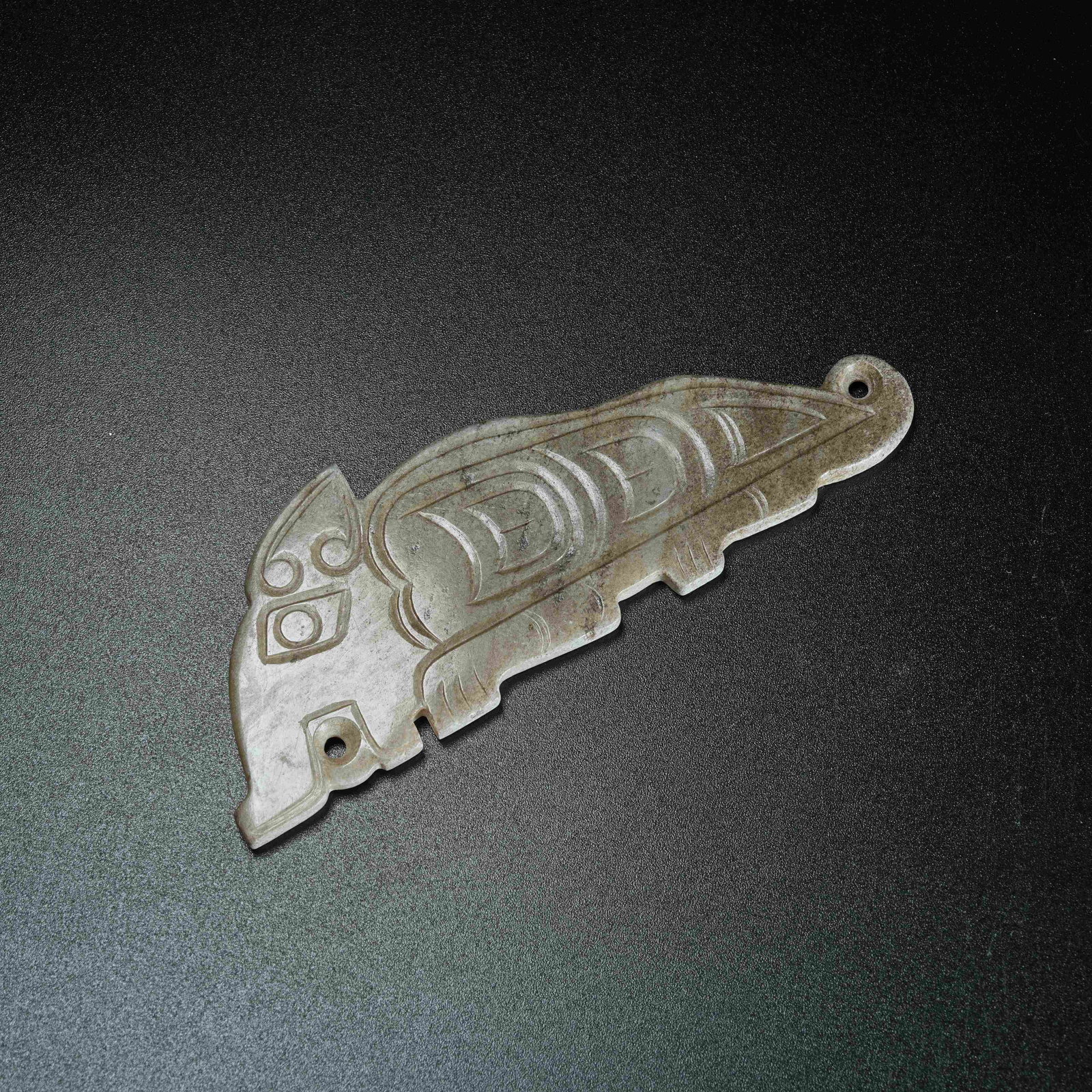 A ANCIENT JADE PENDANT WITH BEAST PATTERNS: Ancient Jade Pendant with Beast Patterns