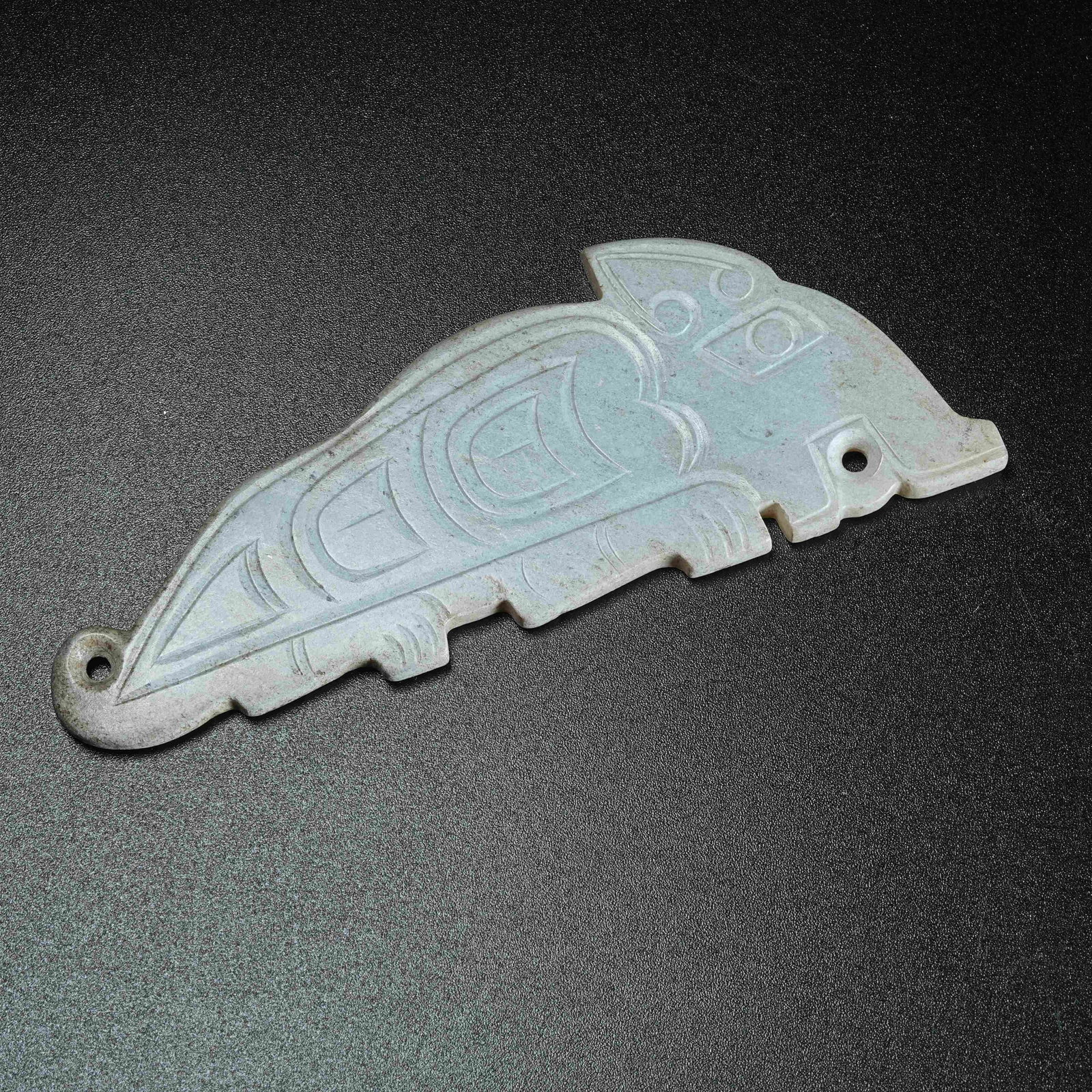 A ANCIENT JADE PENDANT WITH BEAST PATTERNS - 8