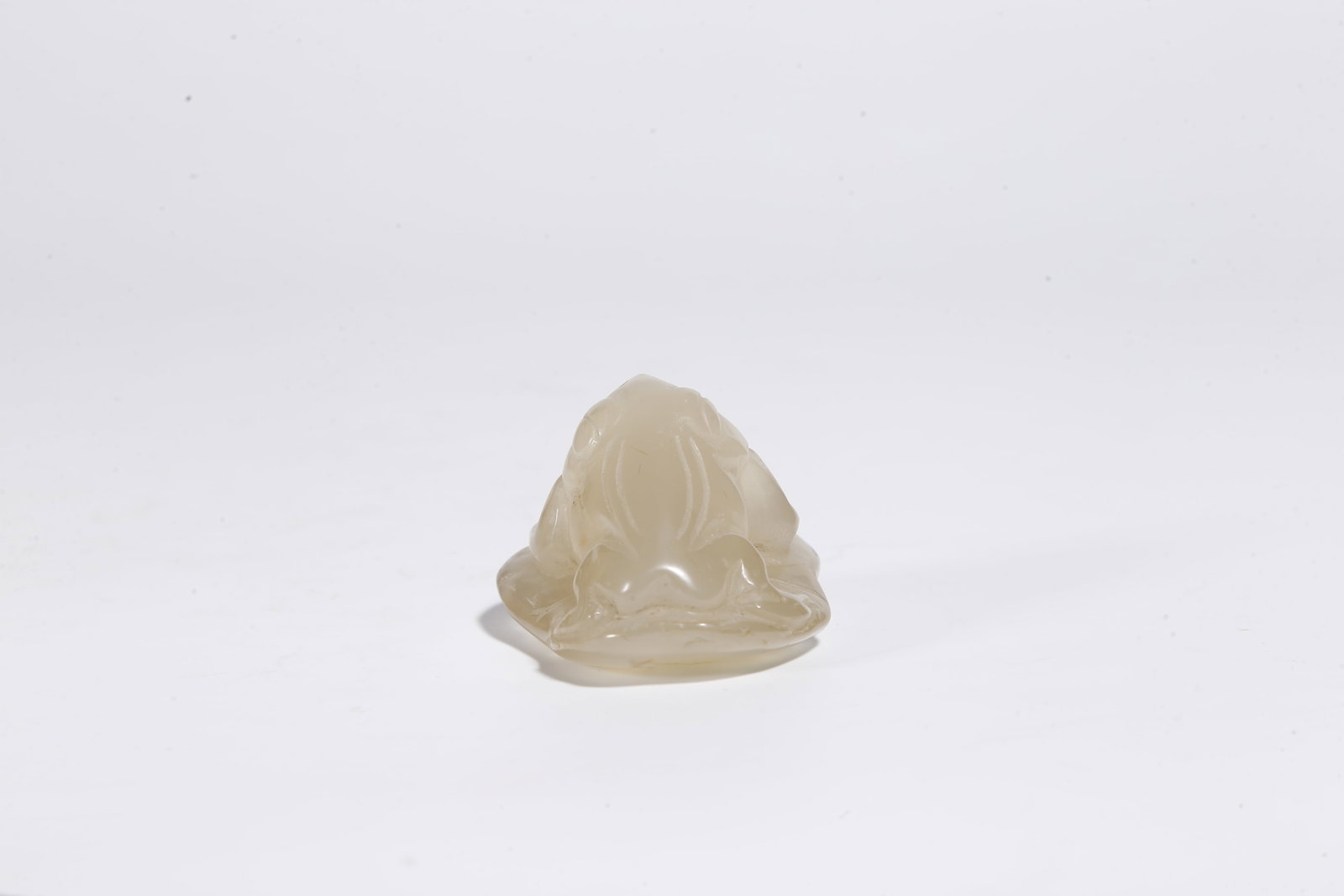 A AGATE FROG-SHAPED ORNAMENT - 2