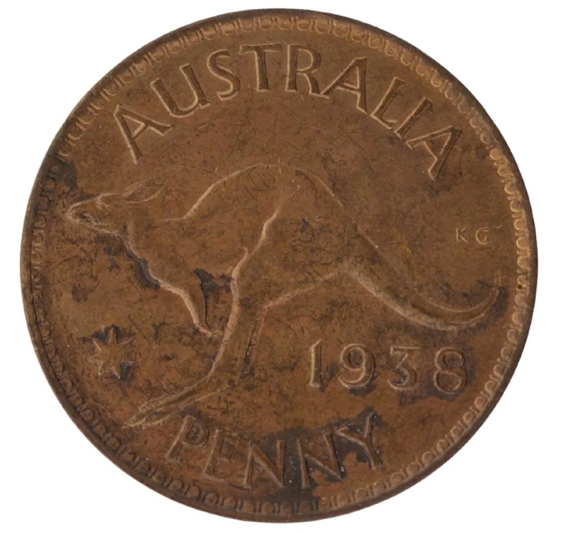 AUSTRALIA 1938 PENNY, UNCIRCULATED WITH SOME STAINING ON REVERSE: Australia 1938 Penny, Uncirculated with some staining on reverse