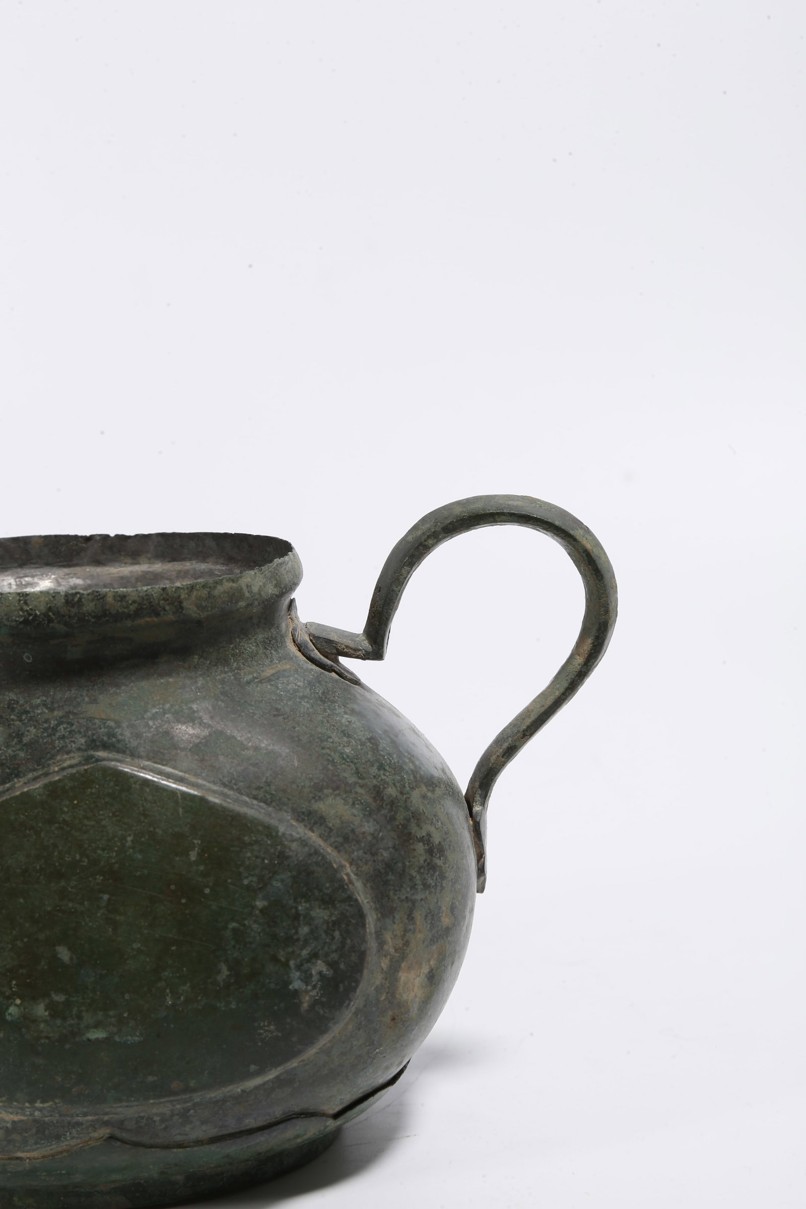 A BRONZE POT - 6
