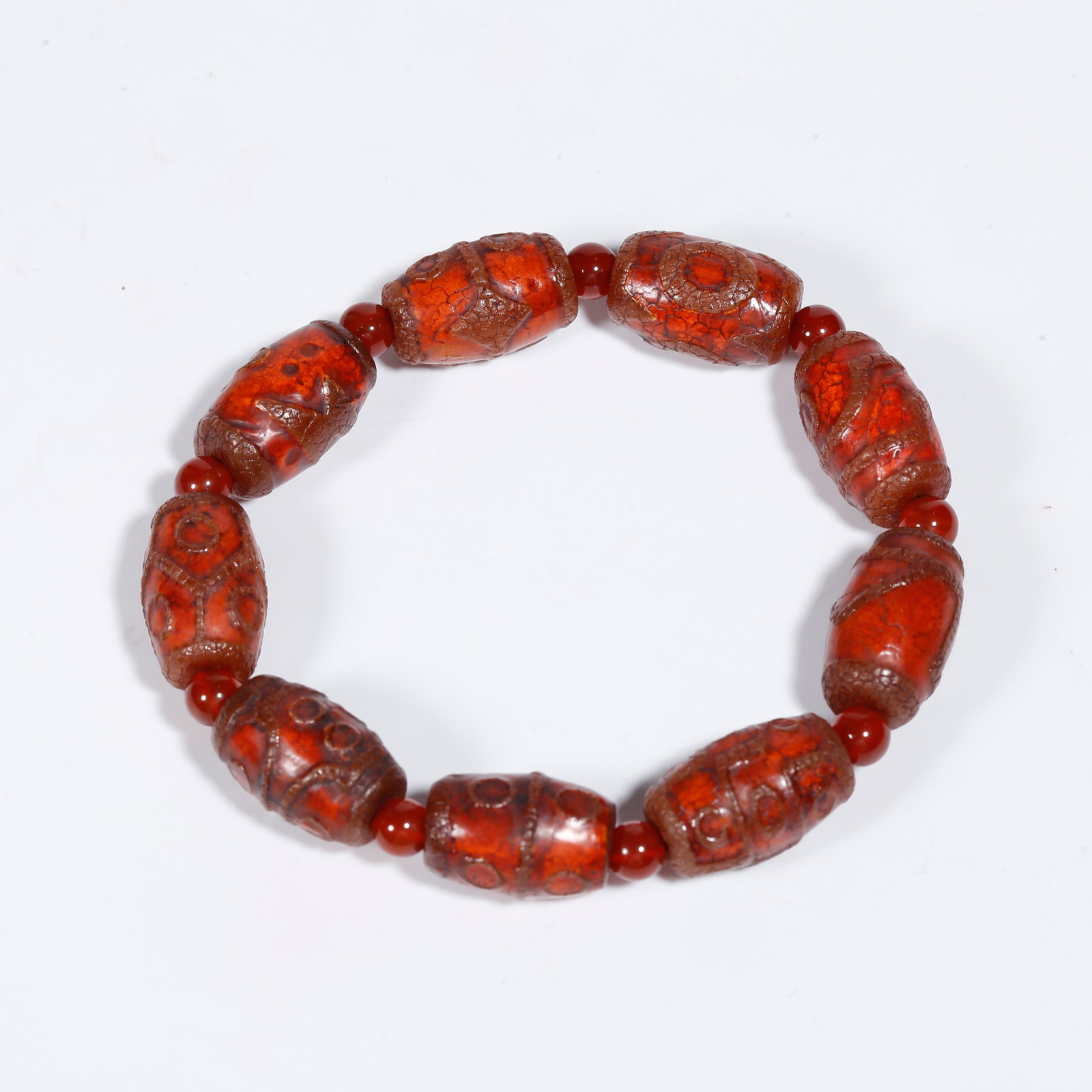 A ROCK CRYSTAL BRACELET: Rock Crystal Bracelet