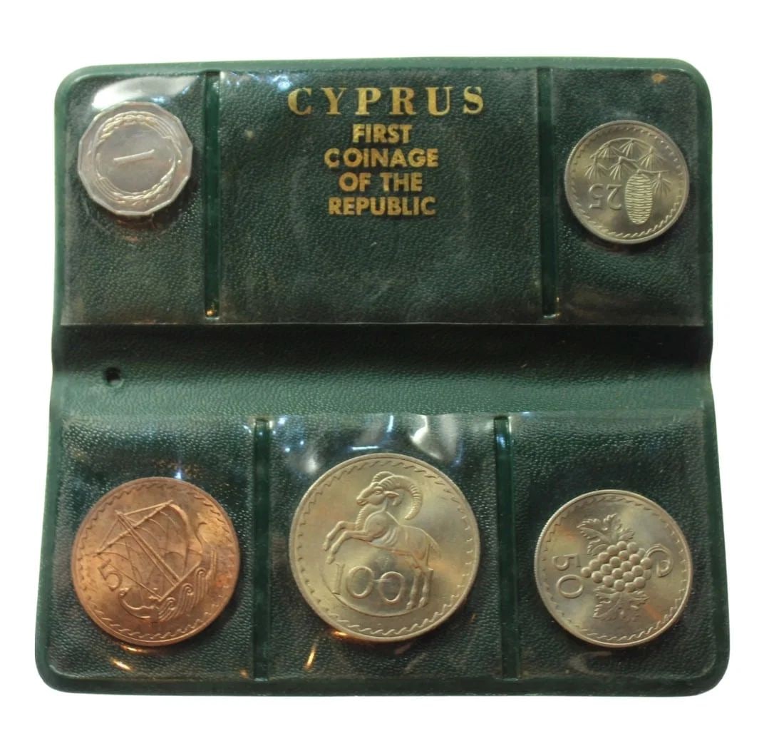 CYPRUS 1963 MINT SET, UNCIRCULATED (5 COINS): Cyprus 1963 Mint Set, Uncirculated (5 coins)