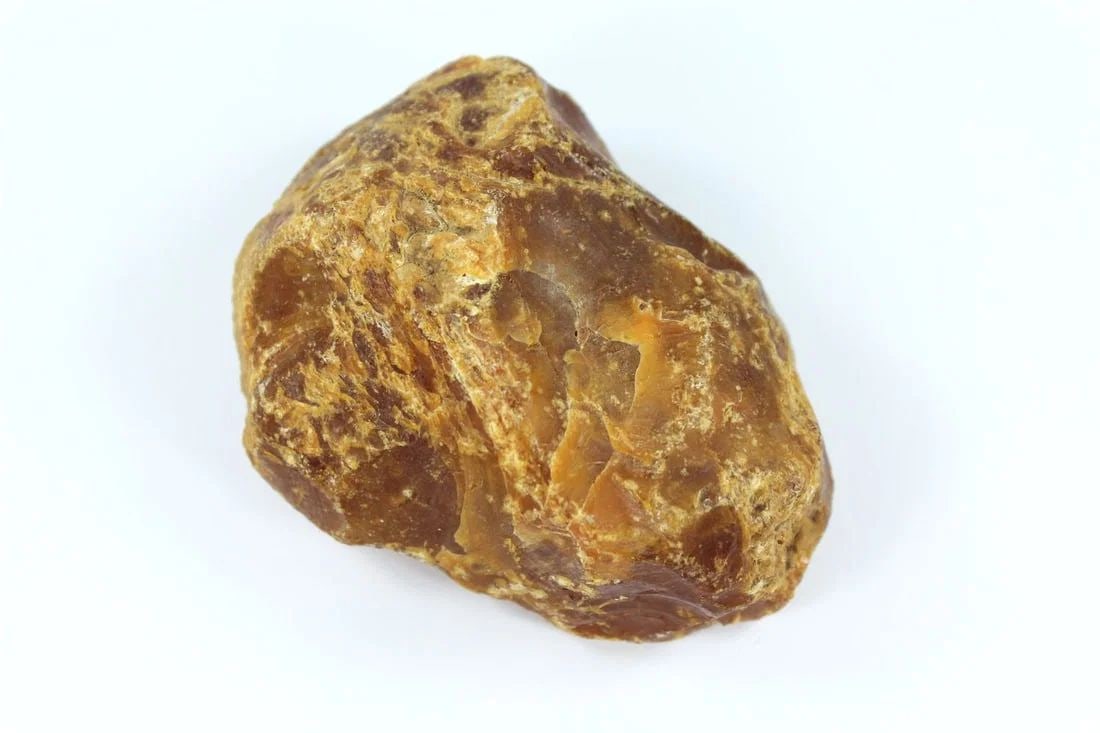 BALTIC AMBER SPECIMEN - 3