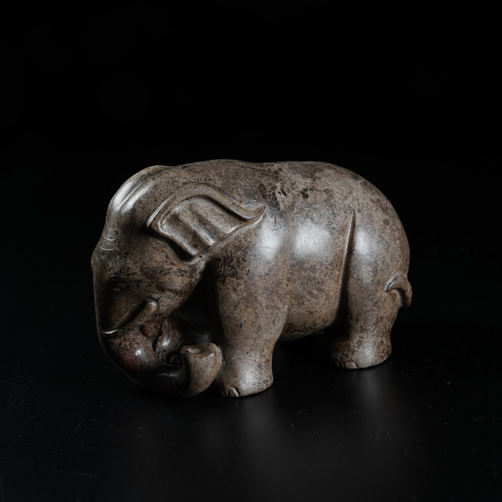 A ARCHAIC JADE ORNAMENT OF ELEPHANT SYMBOLIZING PEACE: Archaic Jade Ornament of Elephant Symbolizing Peace