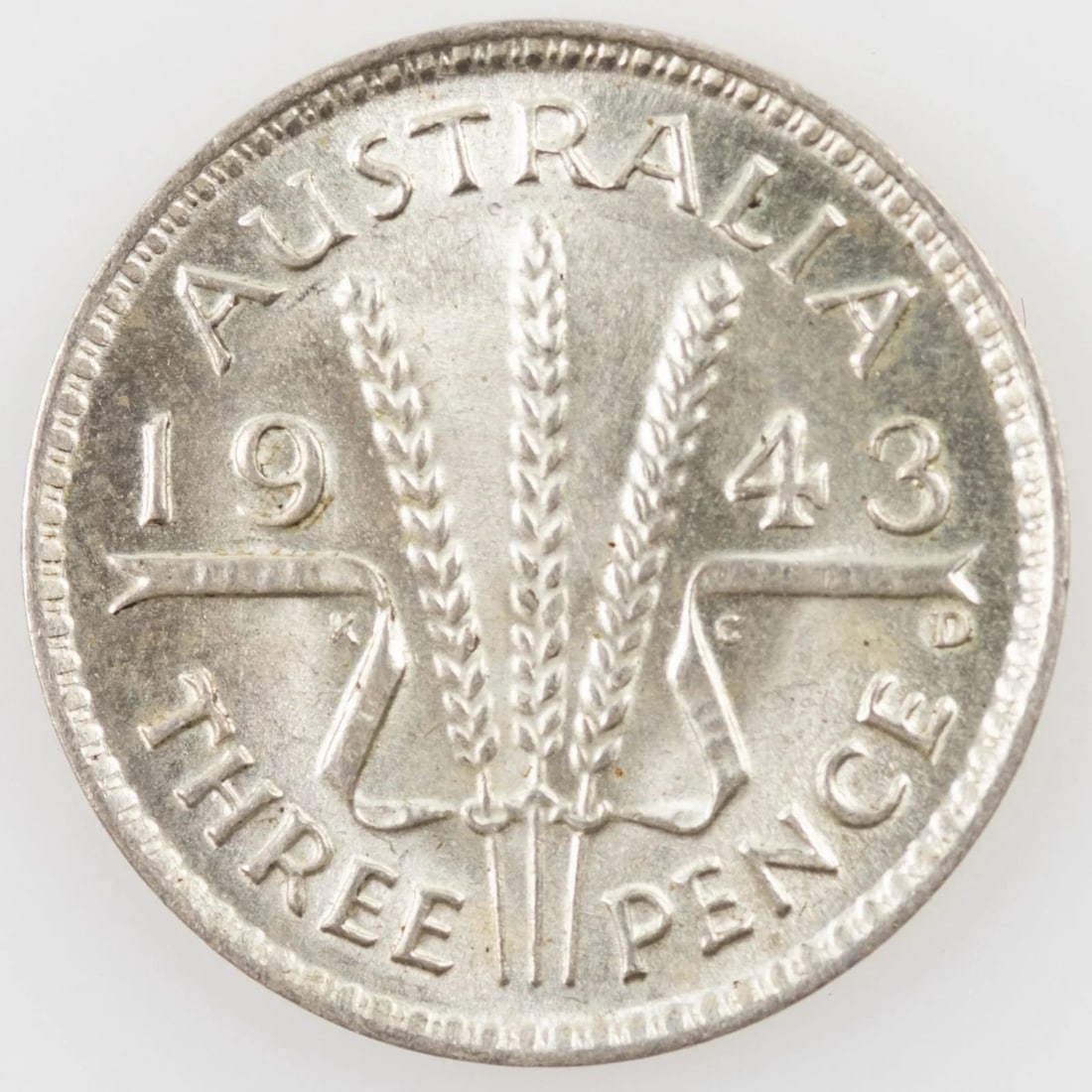 AUSTRALIA 1943 D SILVER (925) THREEPENCE, UNCIRCULATED: Australia 1943 D Silver (925) Threepence, Uncirculated