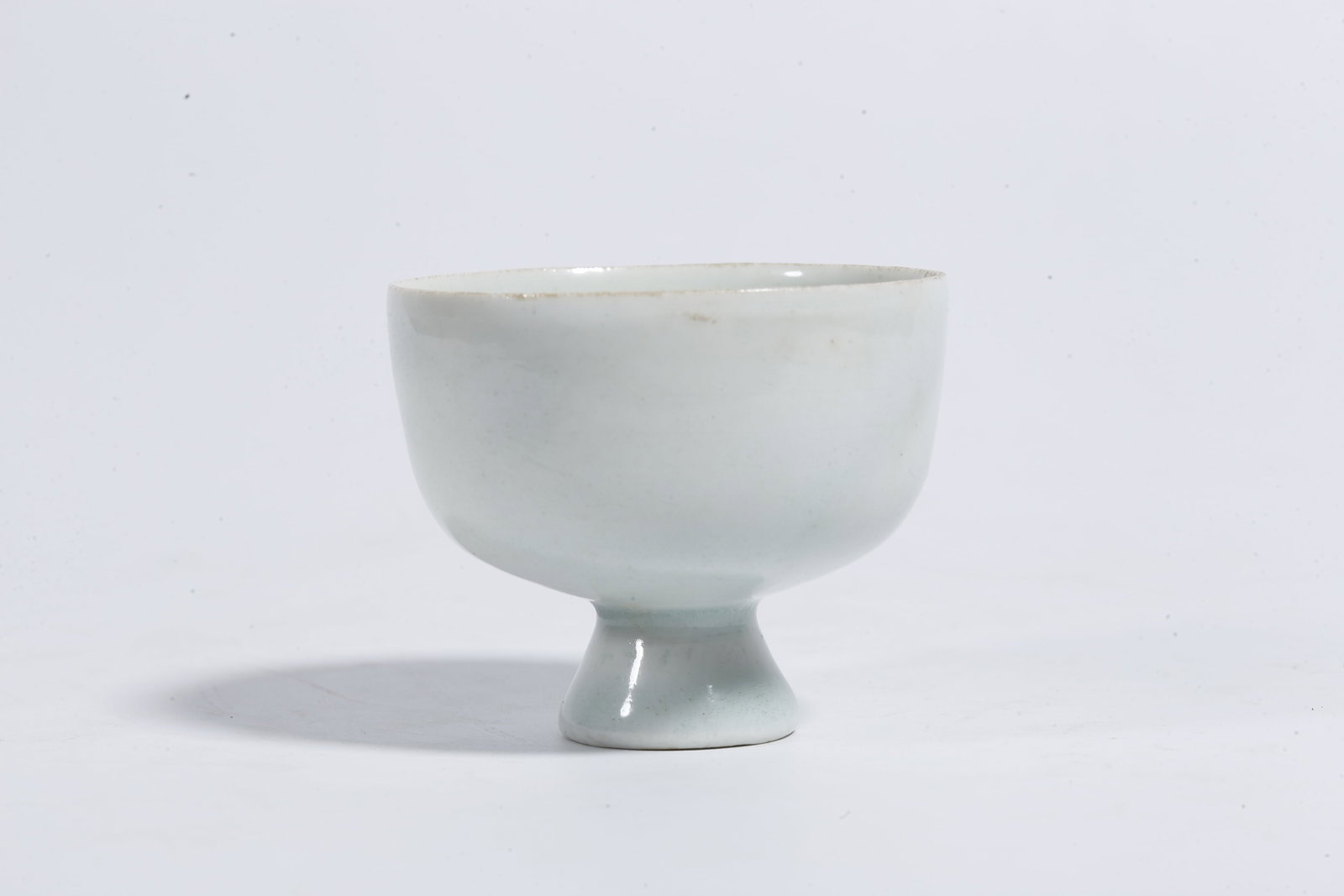 A SHADOW CELADON GLAZE CUP - 4