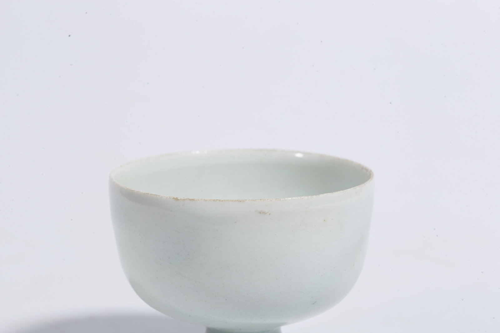 A SHADOW CELADON GLAZE CUP - 6