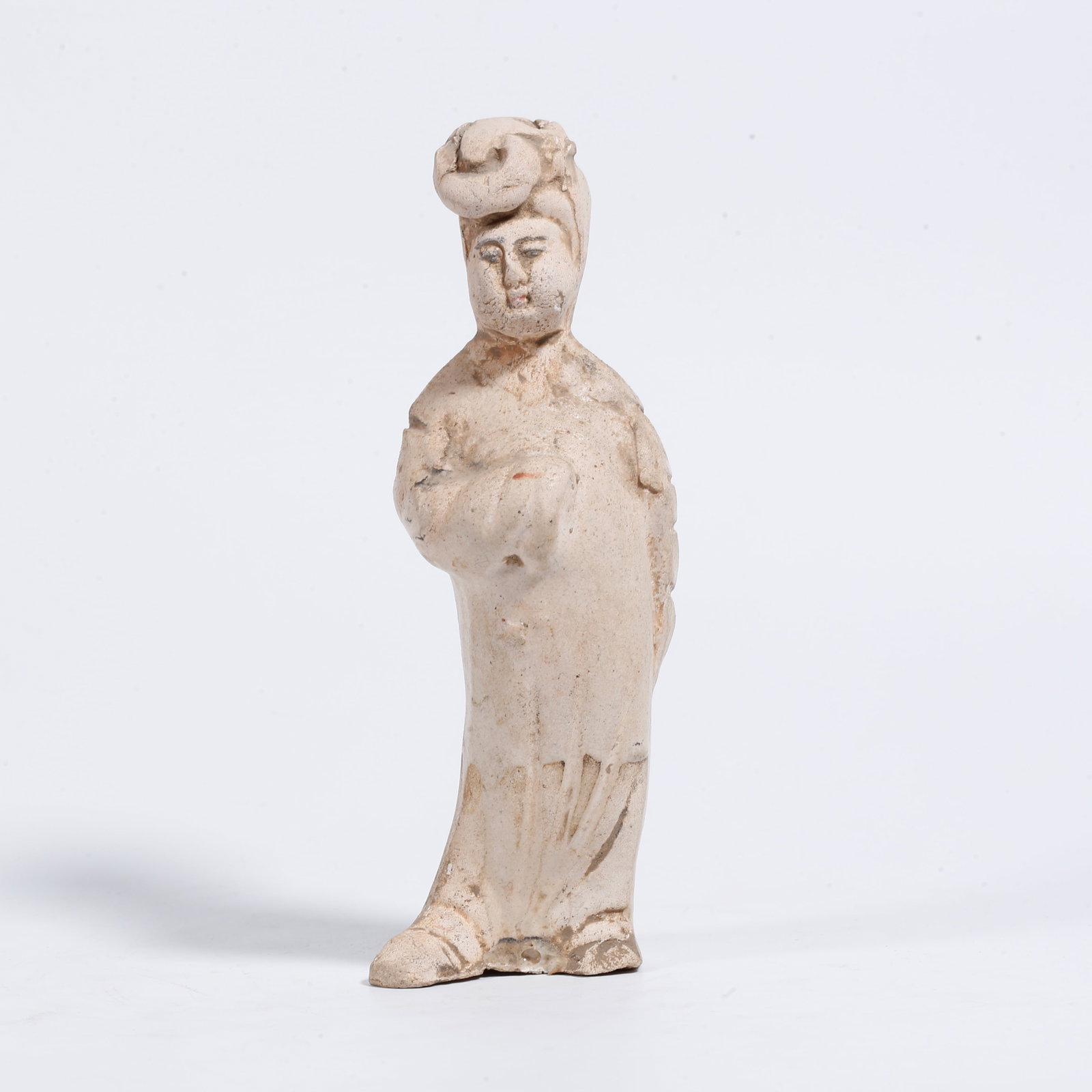 A PORCELAIN FIGURE ORNAMENT (1 of 9)