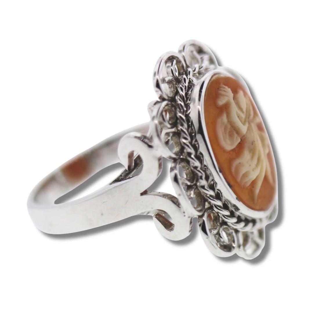 SHELL CAMEO RING IN 9CT WHITE GOLD (1 of 3)