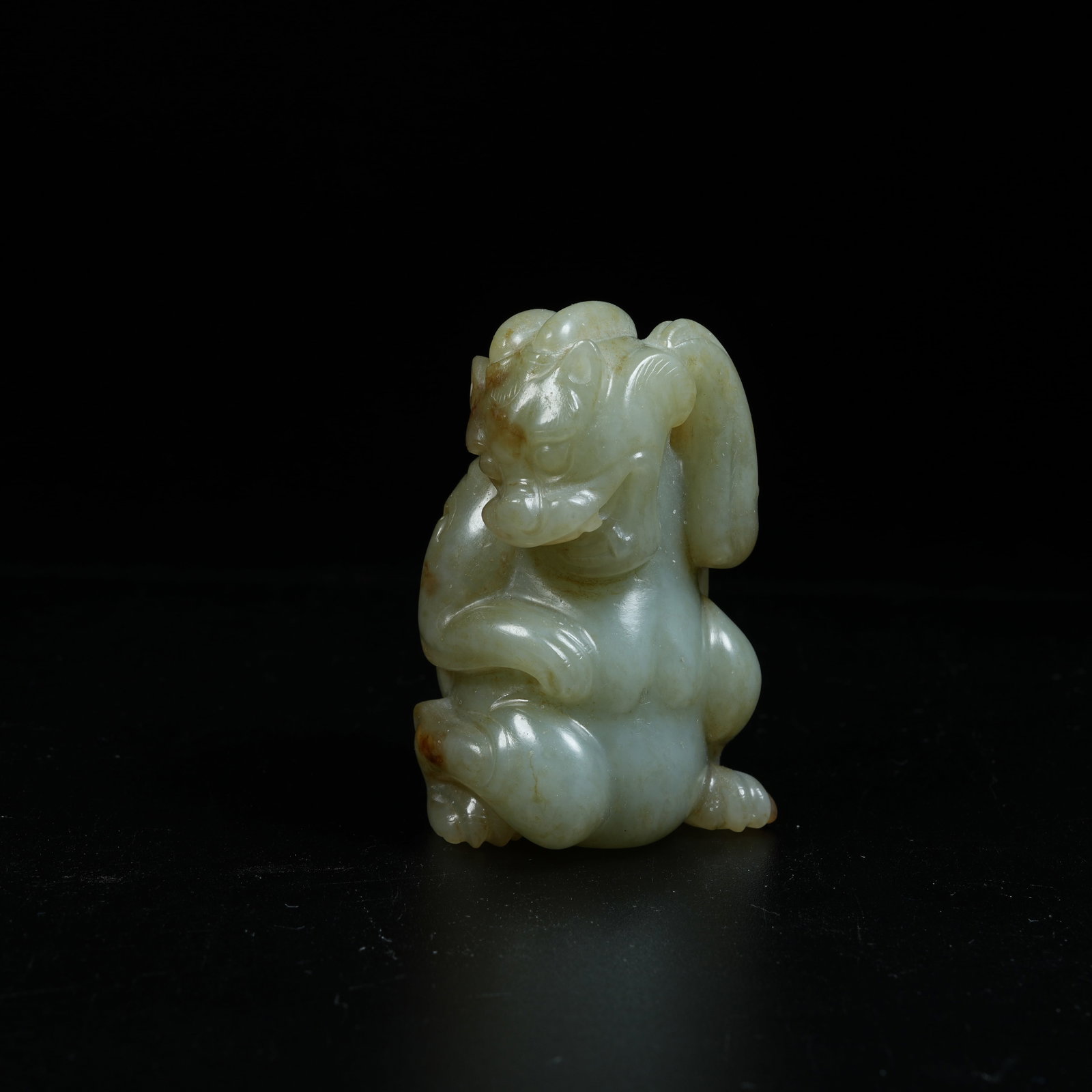 A ANCIENT JADE BEAR ORNAMENT: Ancient Jade Bear Ornament