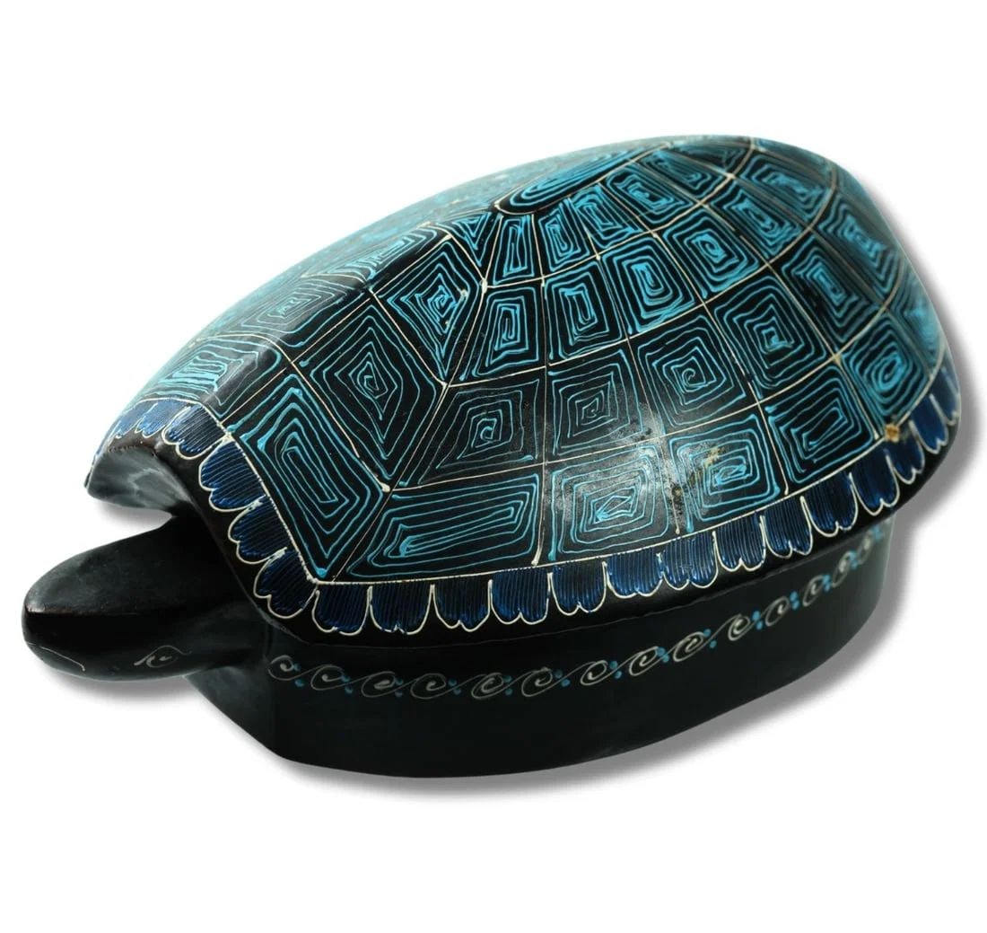 PAPER MACHE TURTLE BOX WITH PAINTED LID (1 of 3)