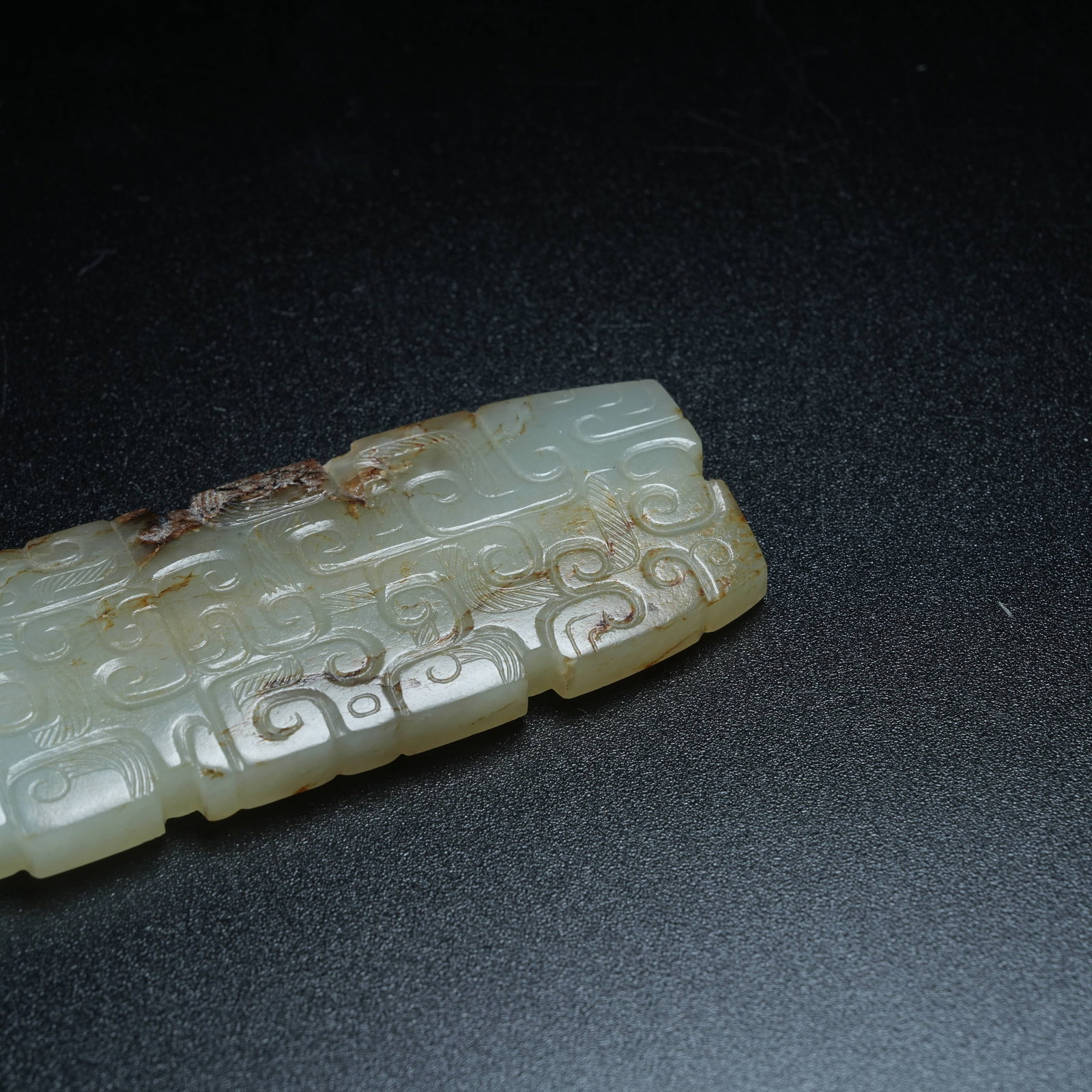 A ANCIENT JADE PENDANT WITH HOOKED CLOUD PATTERNS - 6