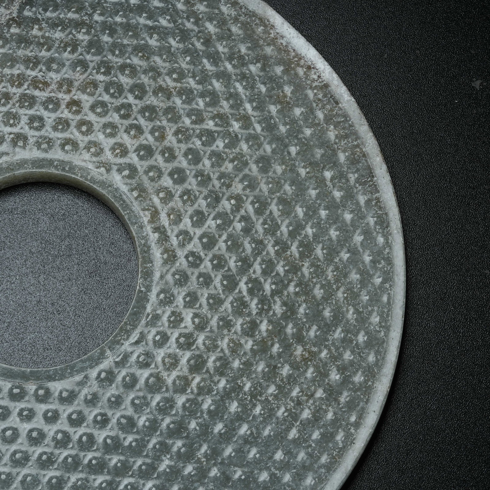 A ARCHAIC JADE BI DISC - 2