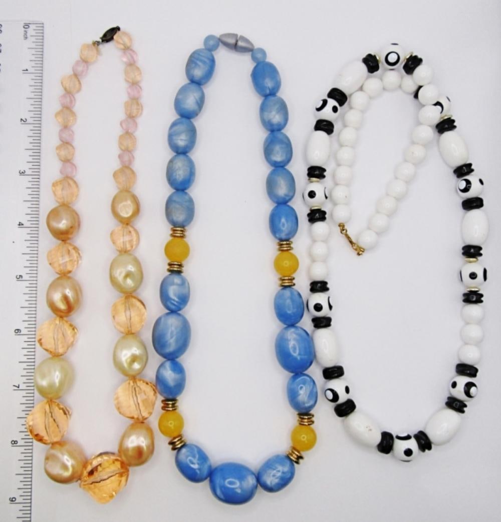 (3) CHUNKY BEADED STATEMENT NECKLACES - 2