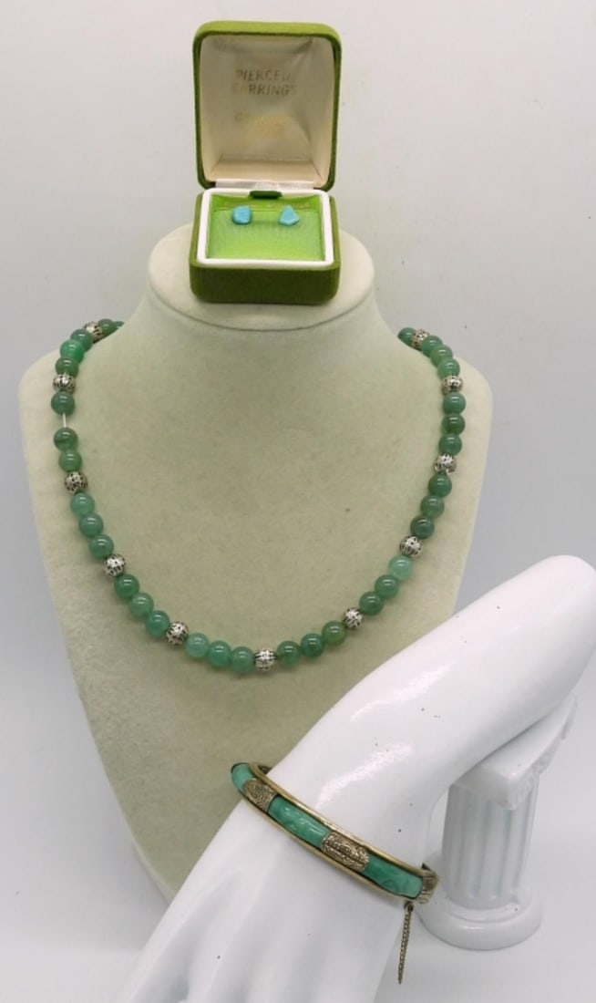 JADE SET: JADE SET