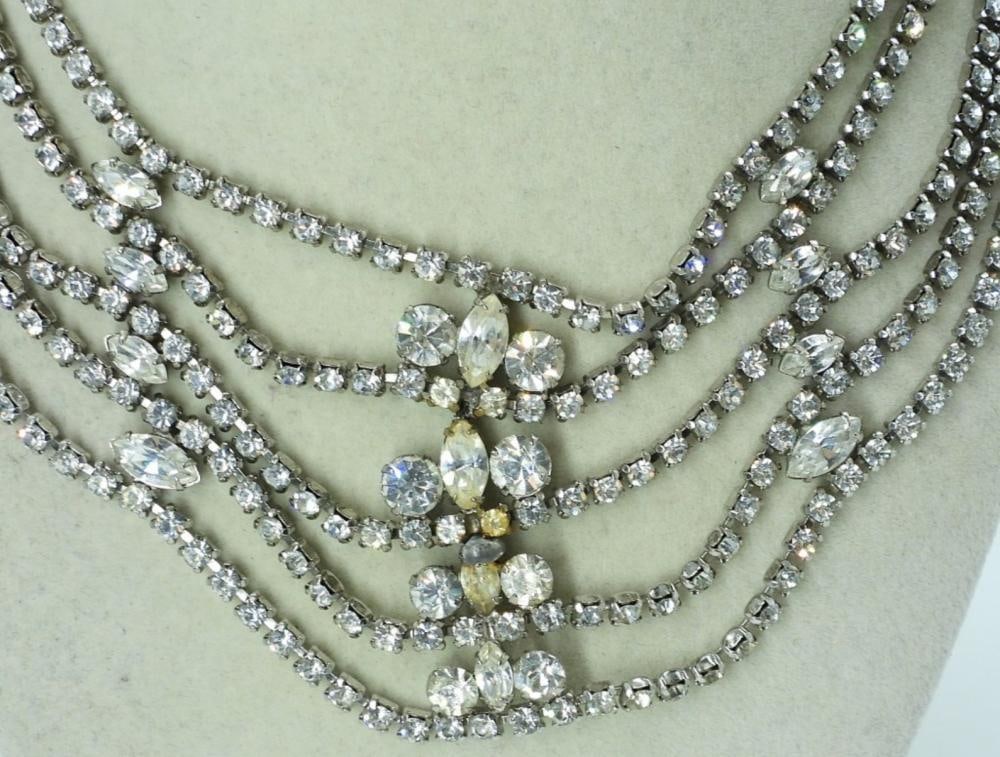 VTG WHITE RHINESTONE SET - 2