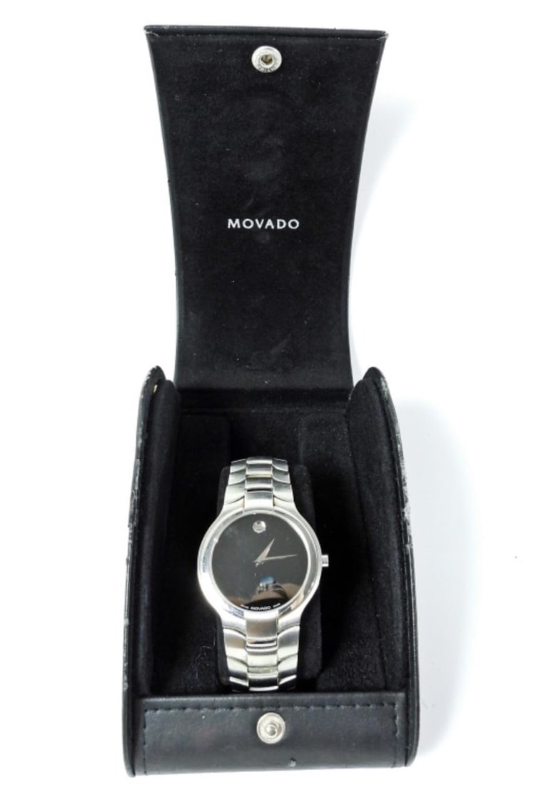MIDSIZE MOVADO MUSEUM WATCH REF. 84 51 1894: MIDSIZE MOVADO MUSEUM WATCH REF. 84 51 1894