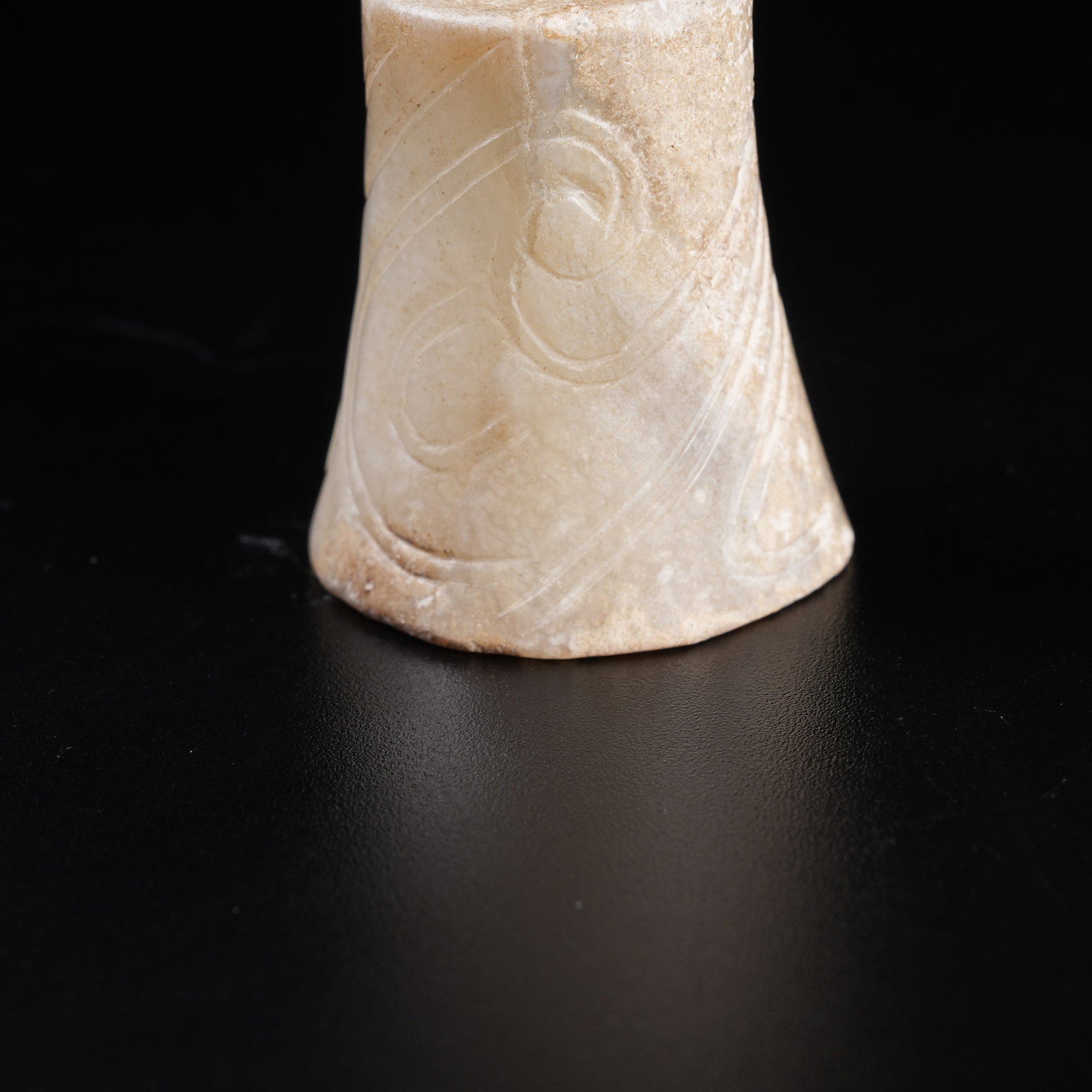 A ARCHAIC JADE LEZI - 7