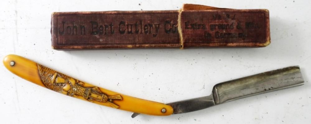 JOHN BERT CUTLERY RAZOR W/ CASE (1 of 2)