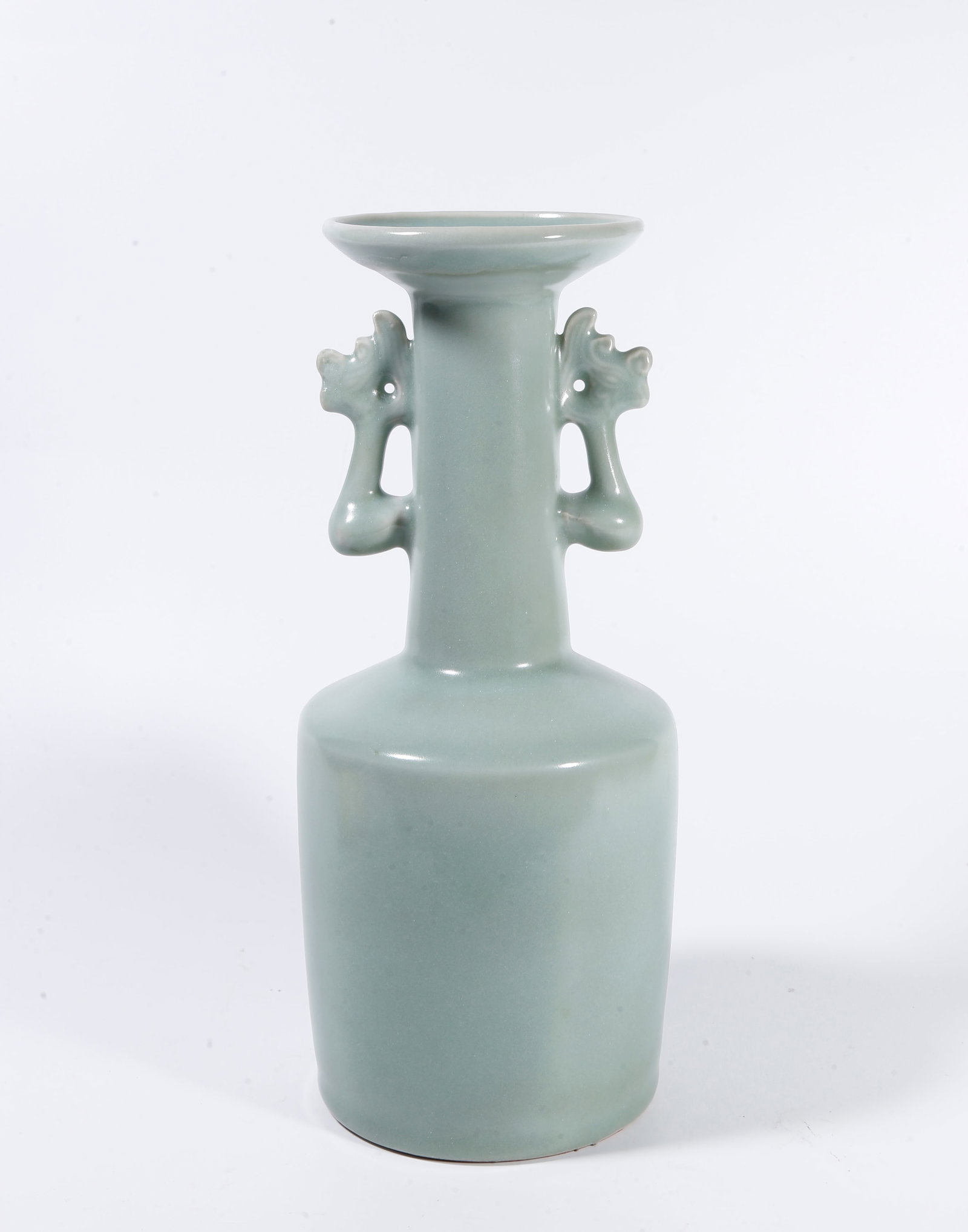 A LONGQUAN WARE VASE WITH DOUBLE?PHOENIX HANDLES (1 of 9)