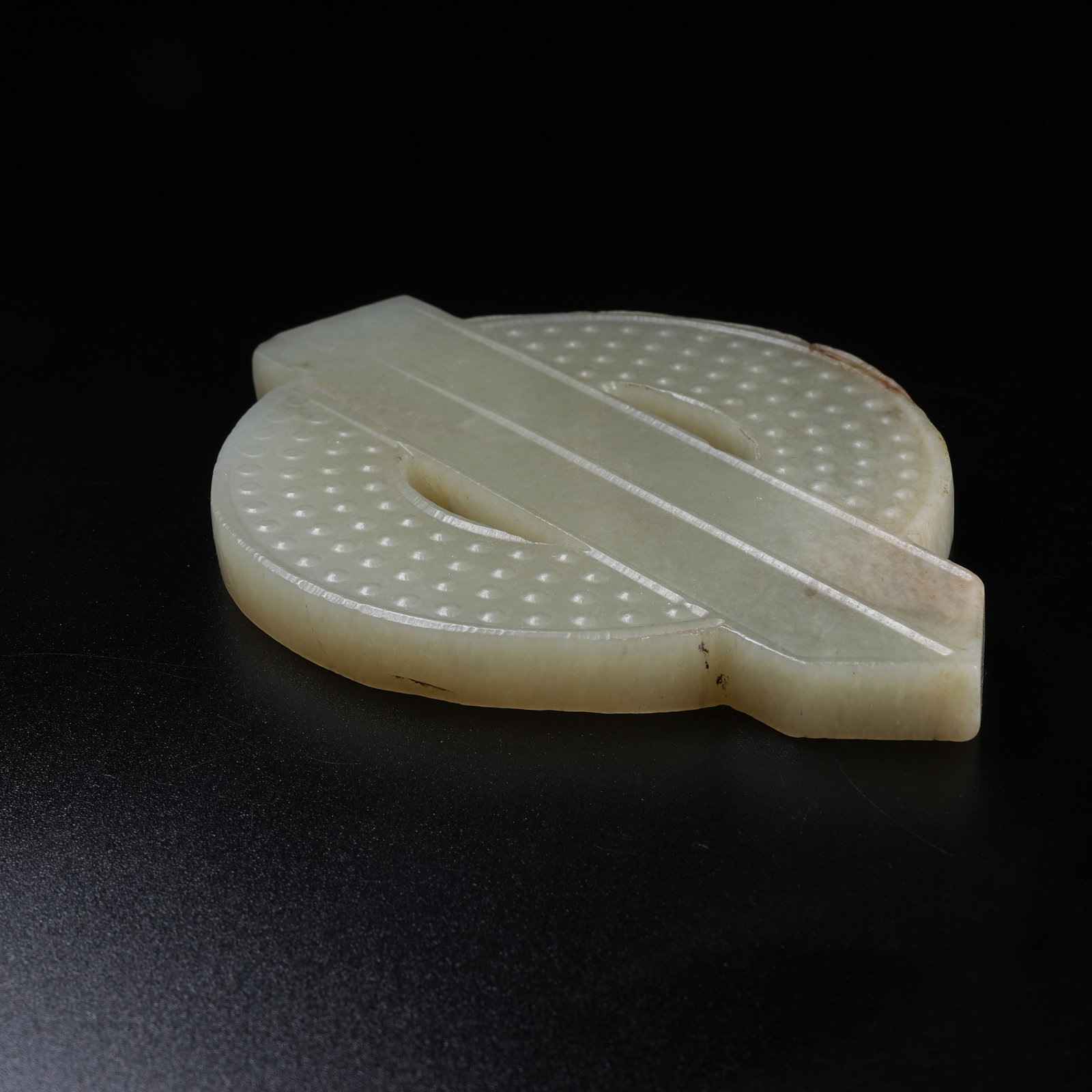 A ARCHAIC JADE OPENWORK BI - 5
