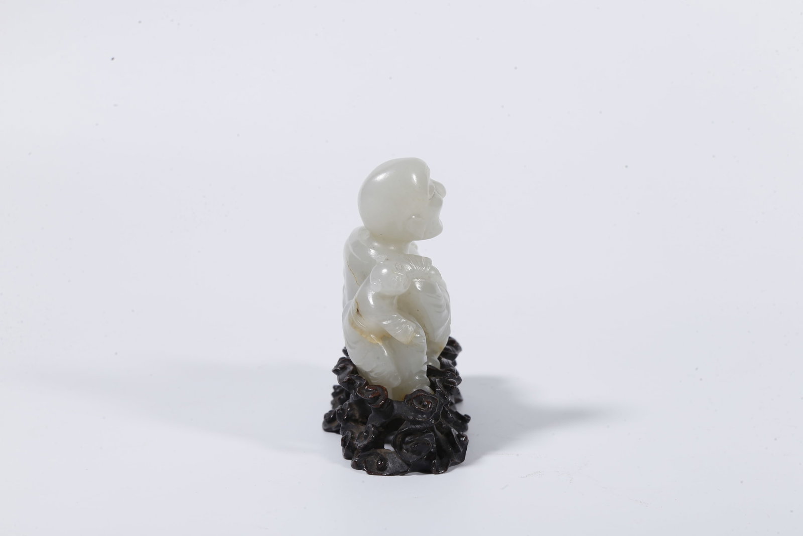 A HETIAN JADE CARVED ARHAT STATUE - 7