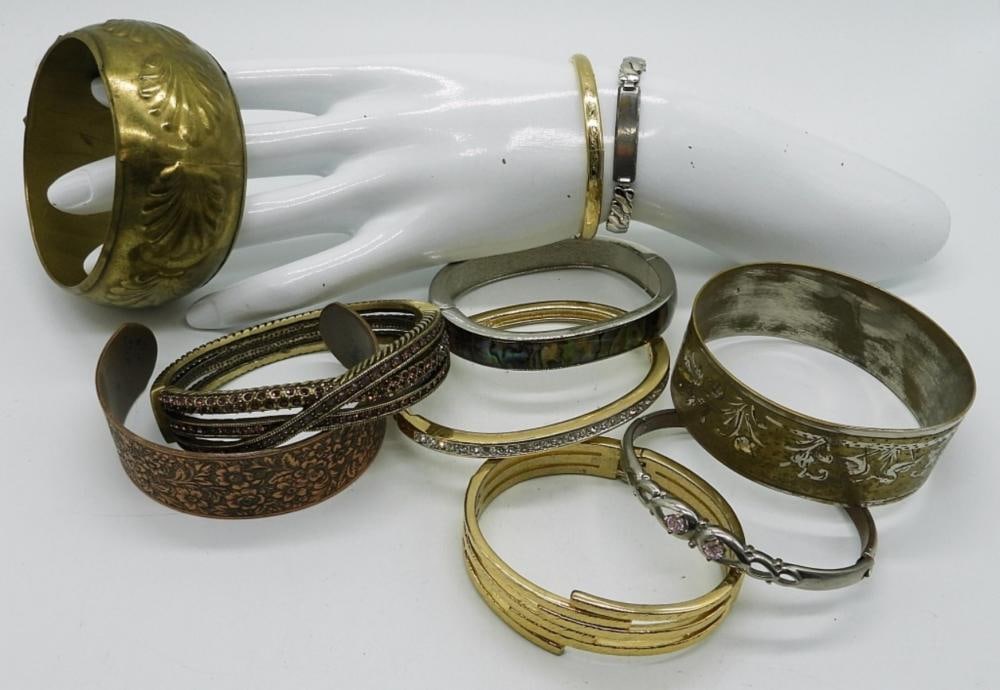 (10) FASHION BANGLE & CUFF BRACELETS: (10) FASHION BANGLE & CUFF BRACELETS