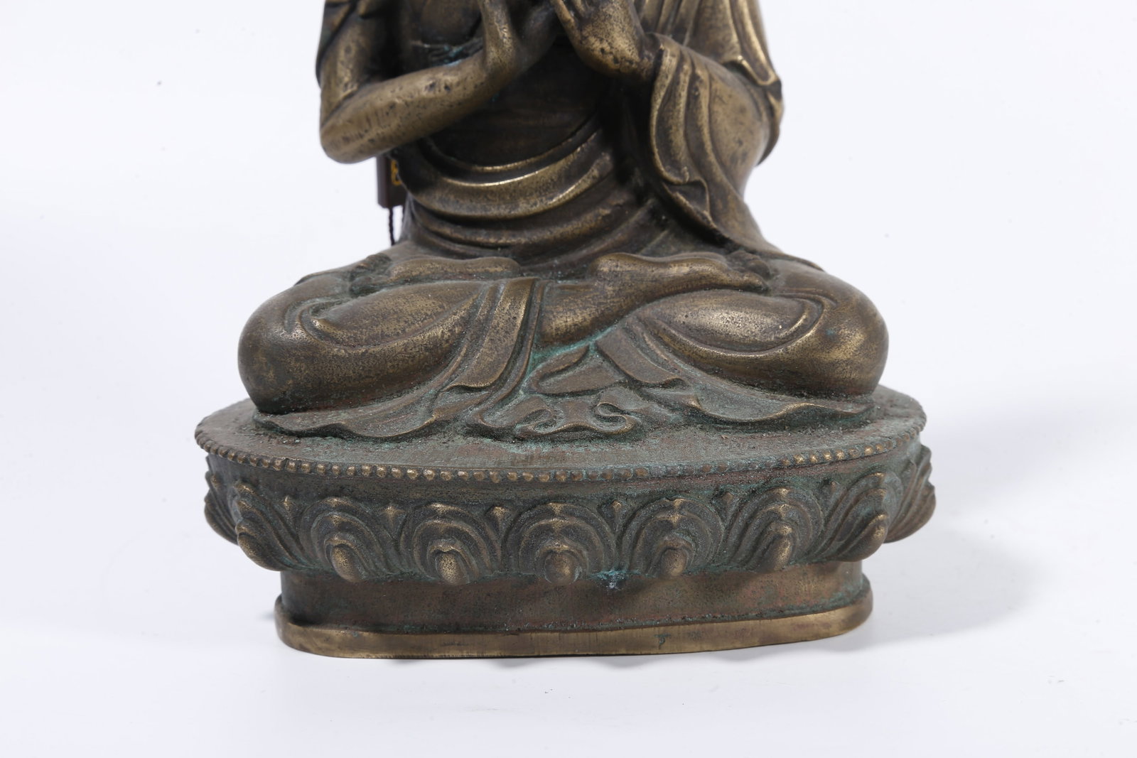 A BRONZE LAMA MASTER STATUE - 3