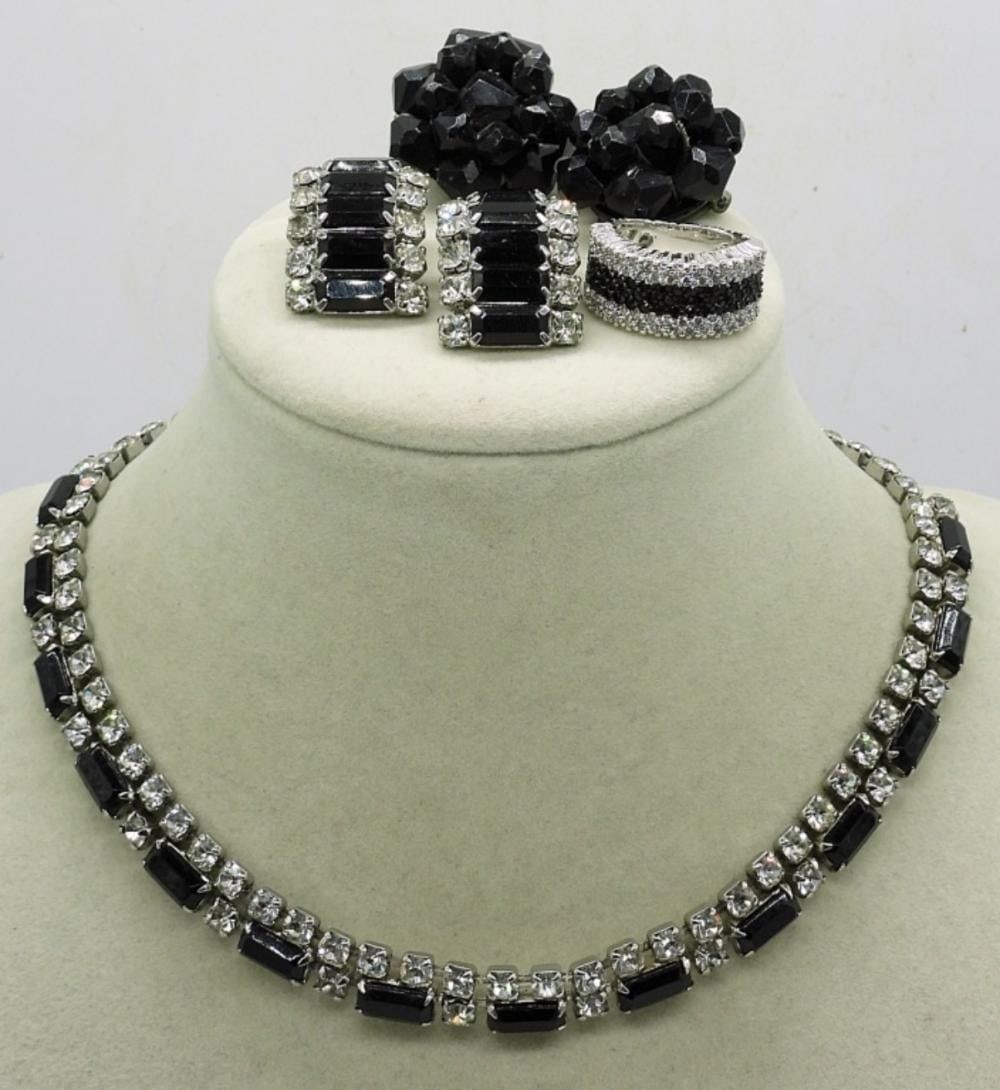 BLACK & WHITE RHINESTONE SET: BLACK & WHITE RHINESTONE SET