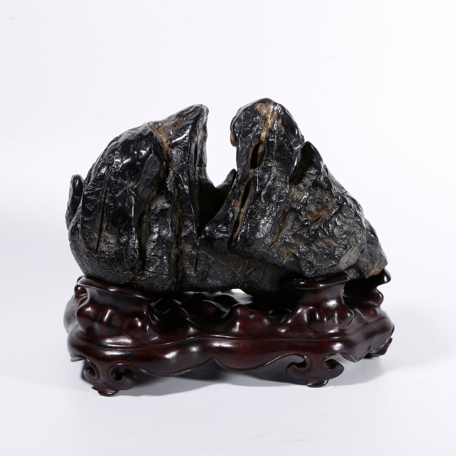 A LINGBI STONE MOUNTAIN?FORM ORNAMENT: Lingbi stone mountain?form ornament
