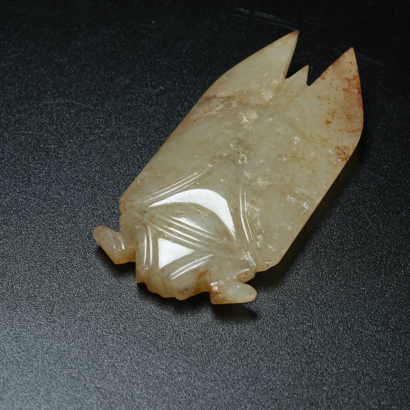 A ANCIENT JADE CICADA - 7