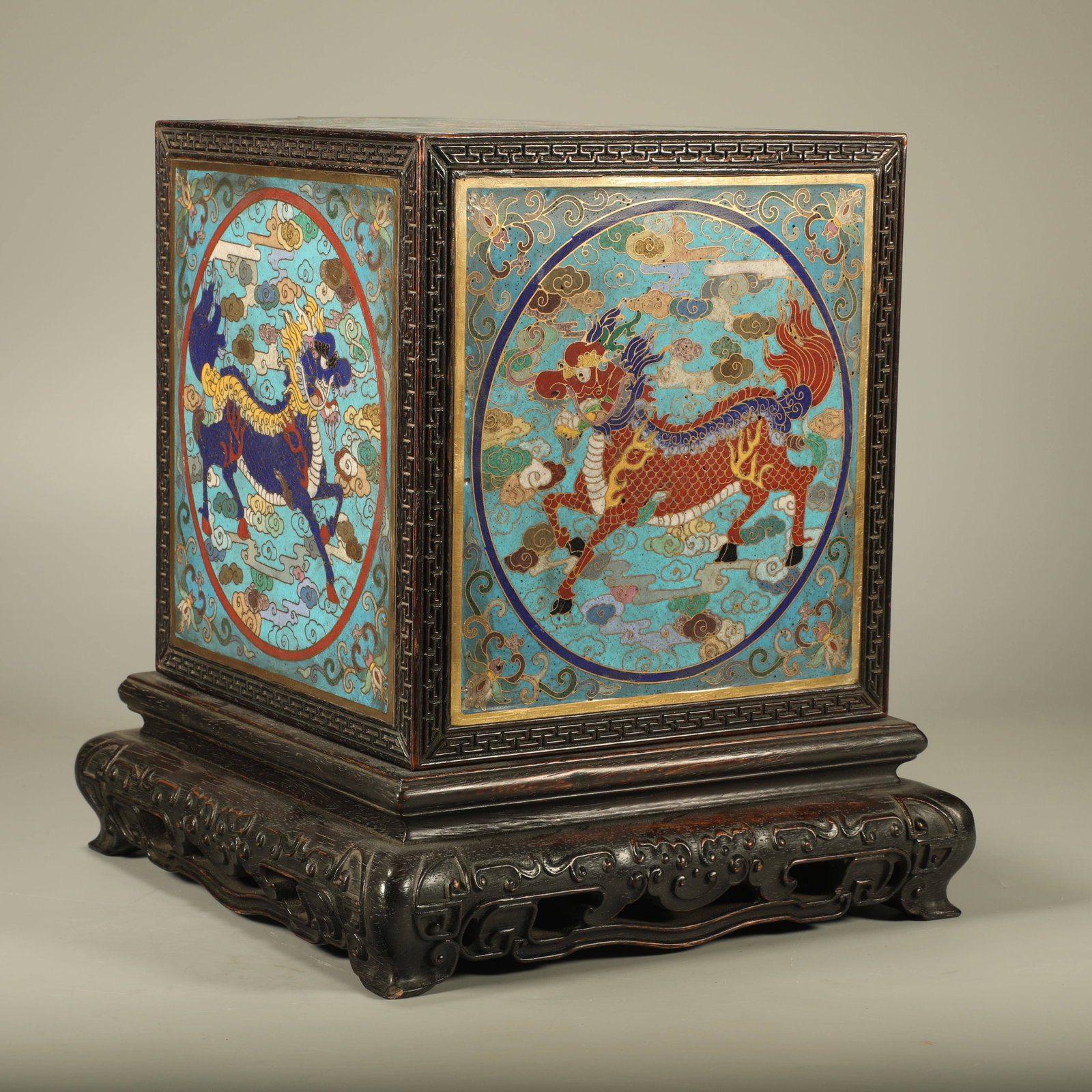 A SANDALWOOD SEAL BOX INLAID WITH CLOISONN? QILIN PATTERNS: Sandalwood Seal Box Inlaid with Cloisonn?? Qilin Patterns