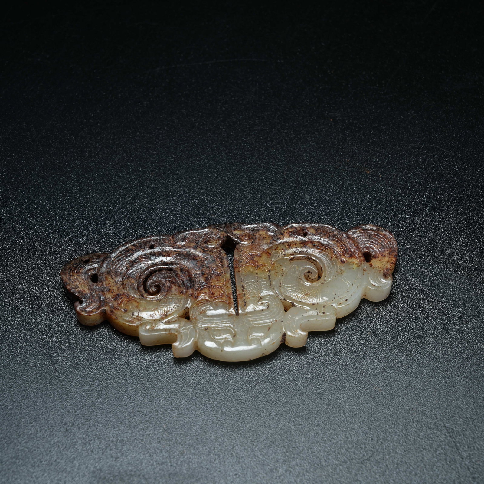 A ANCIENT JADE ASSEMBLED PENDANT WITH DRAGON PATTERN - 4
